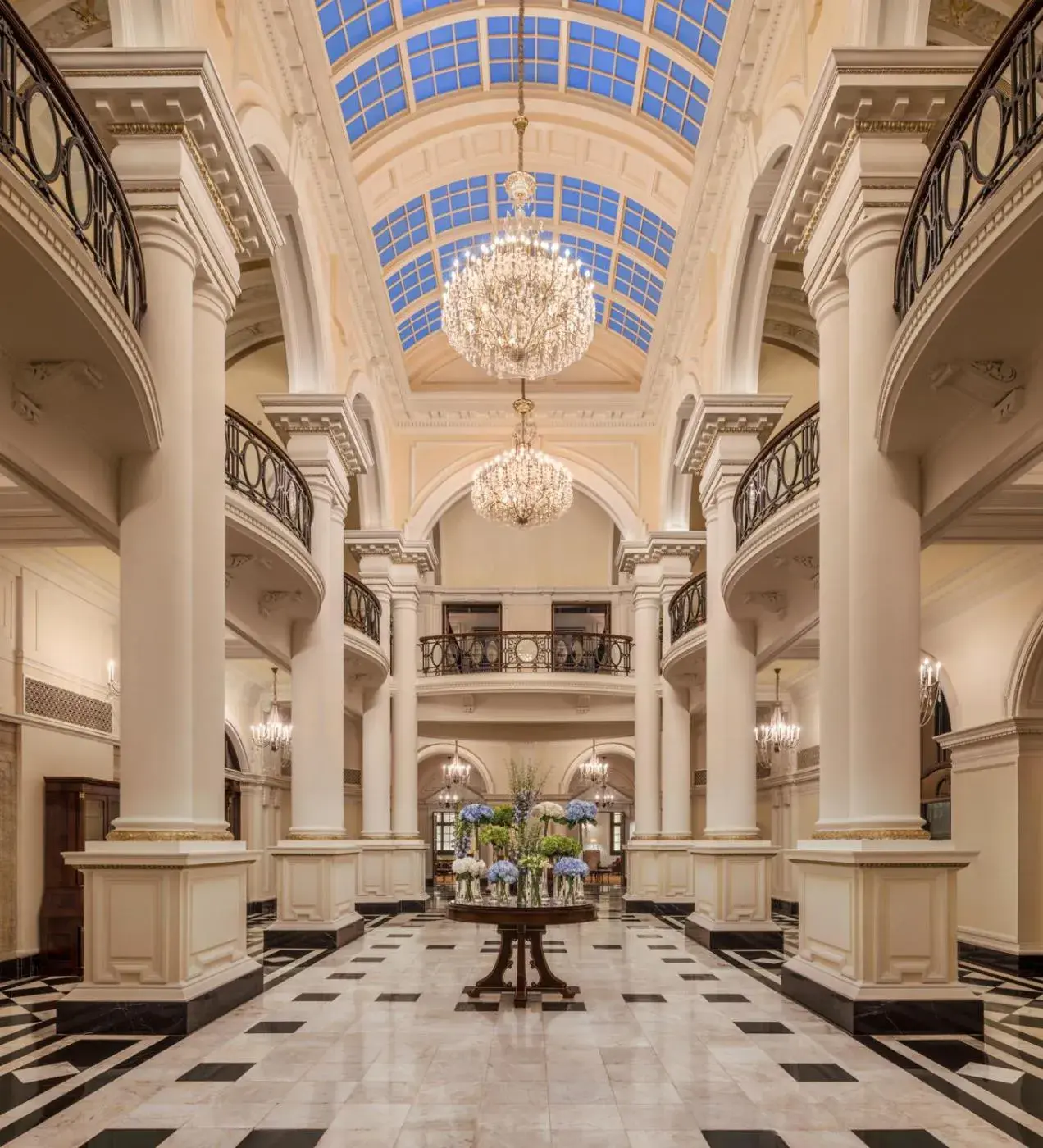 Lobby or reception in Waldorf Astoria Shanghai on the Bund Lobby or reception in Waldorf Astoria Shanghai on the Bund