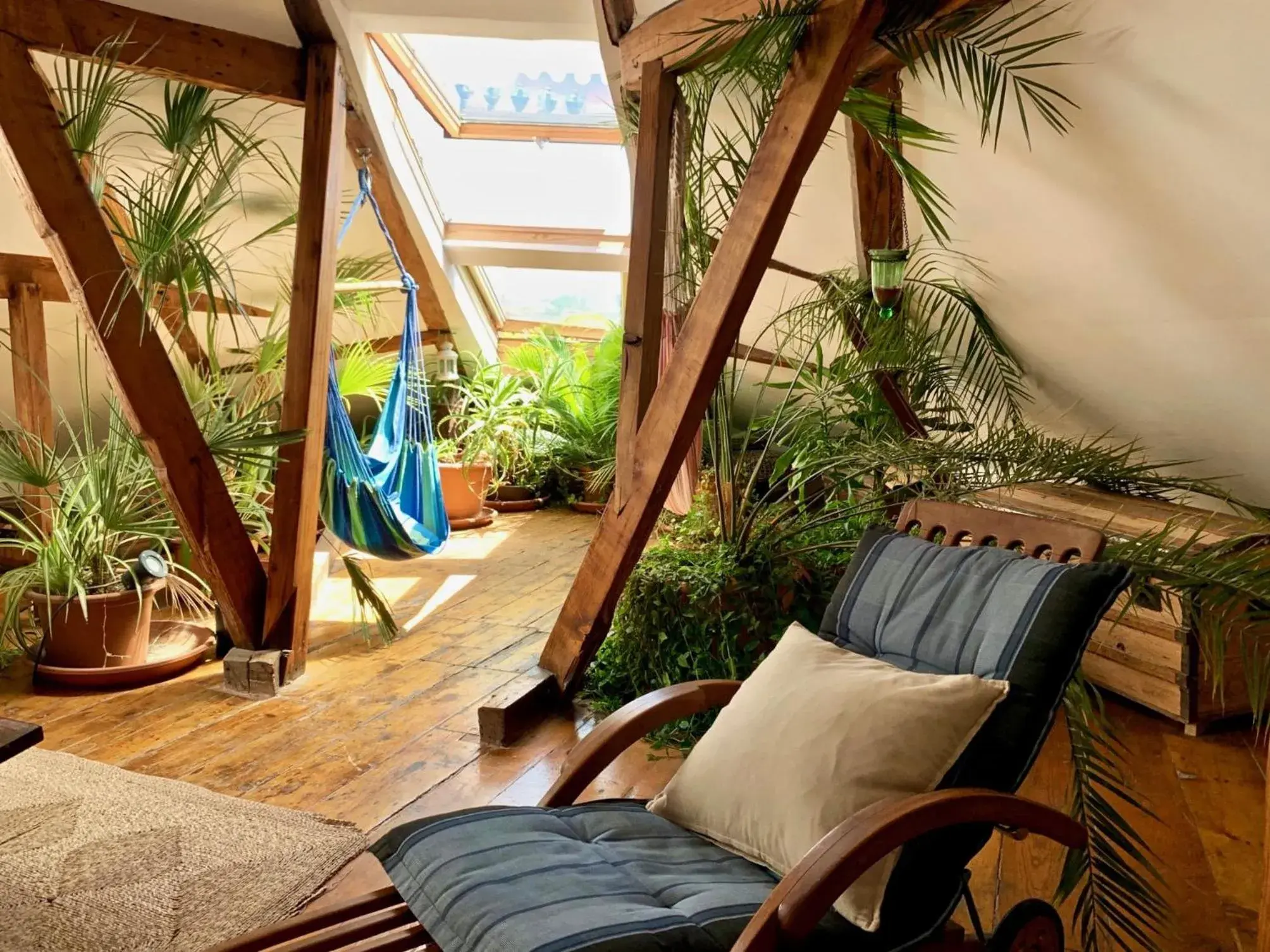 Charming central sunny penthouse Charming central sunny penthouse