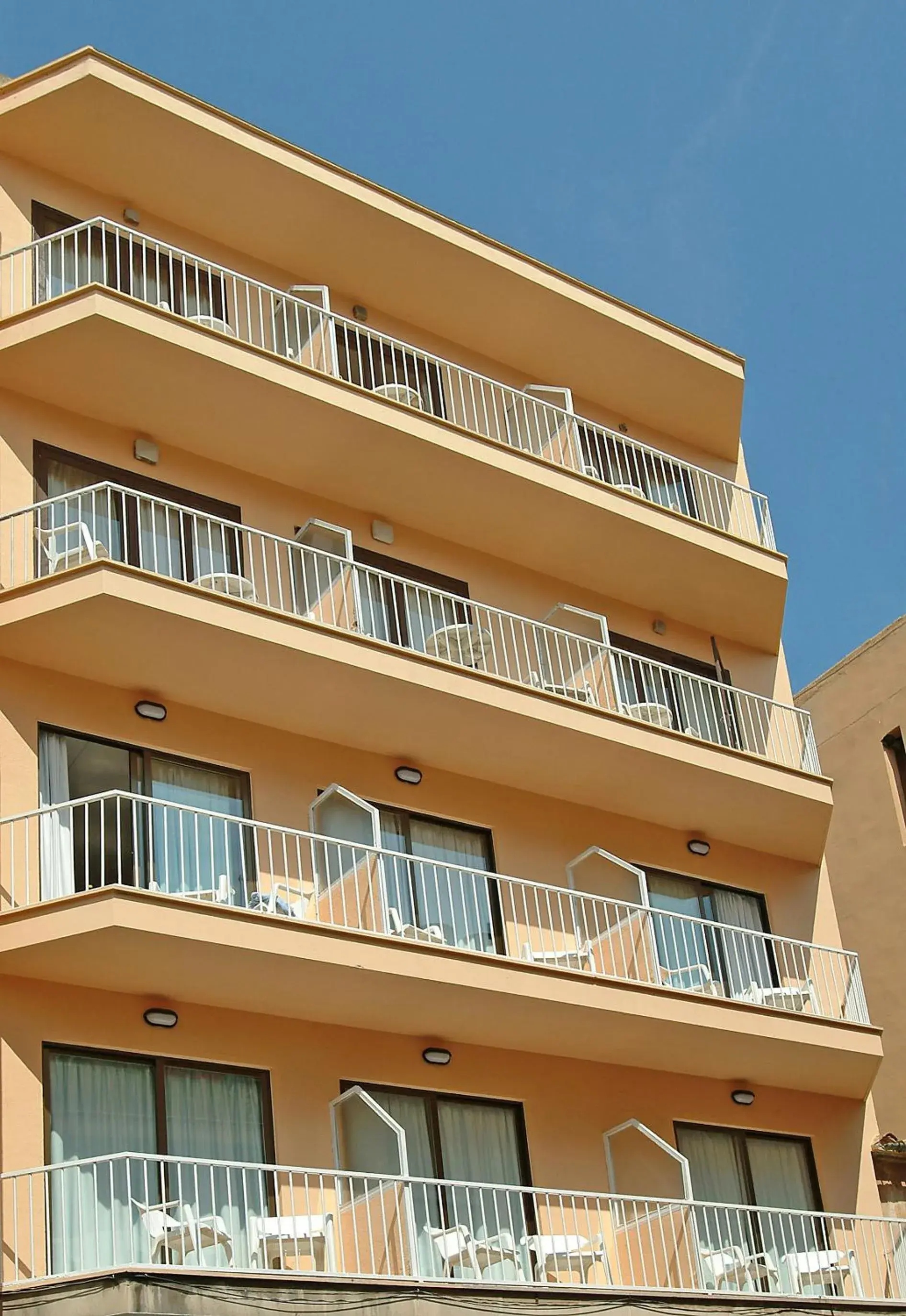 Facade/entrance in Hostal Tierramar Facade/entrance in Hostal Tierramar