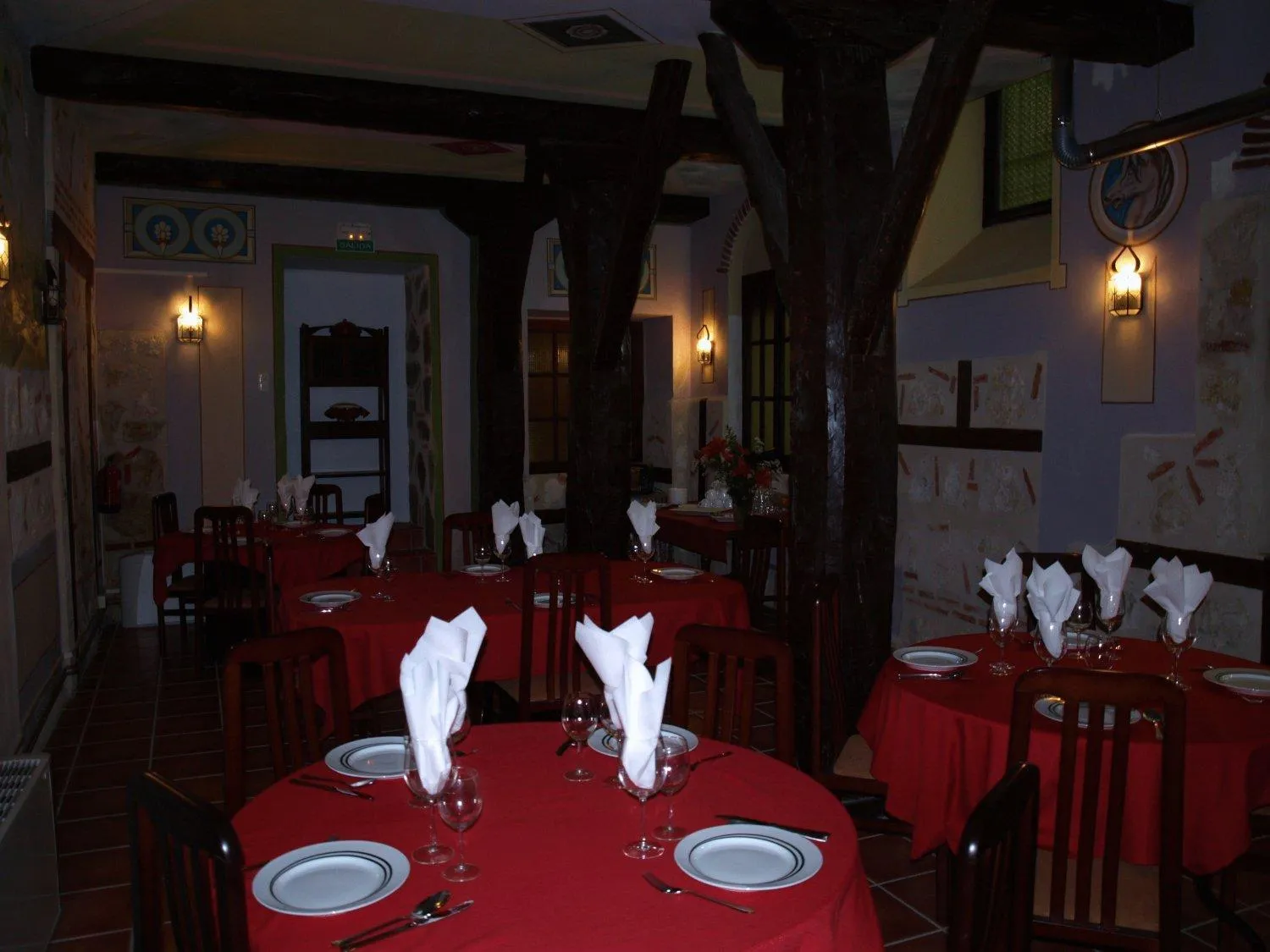 Restaurant/places to eat in Gran Posada La Mesnada