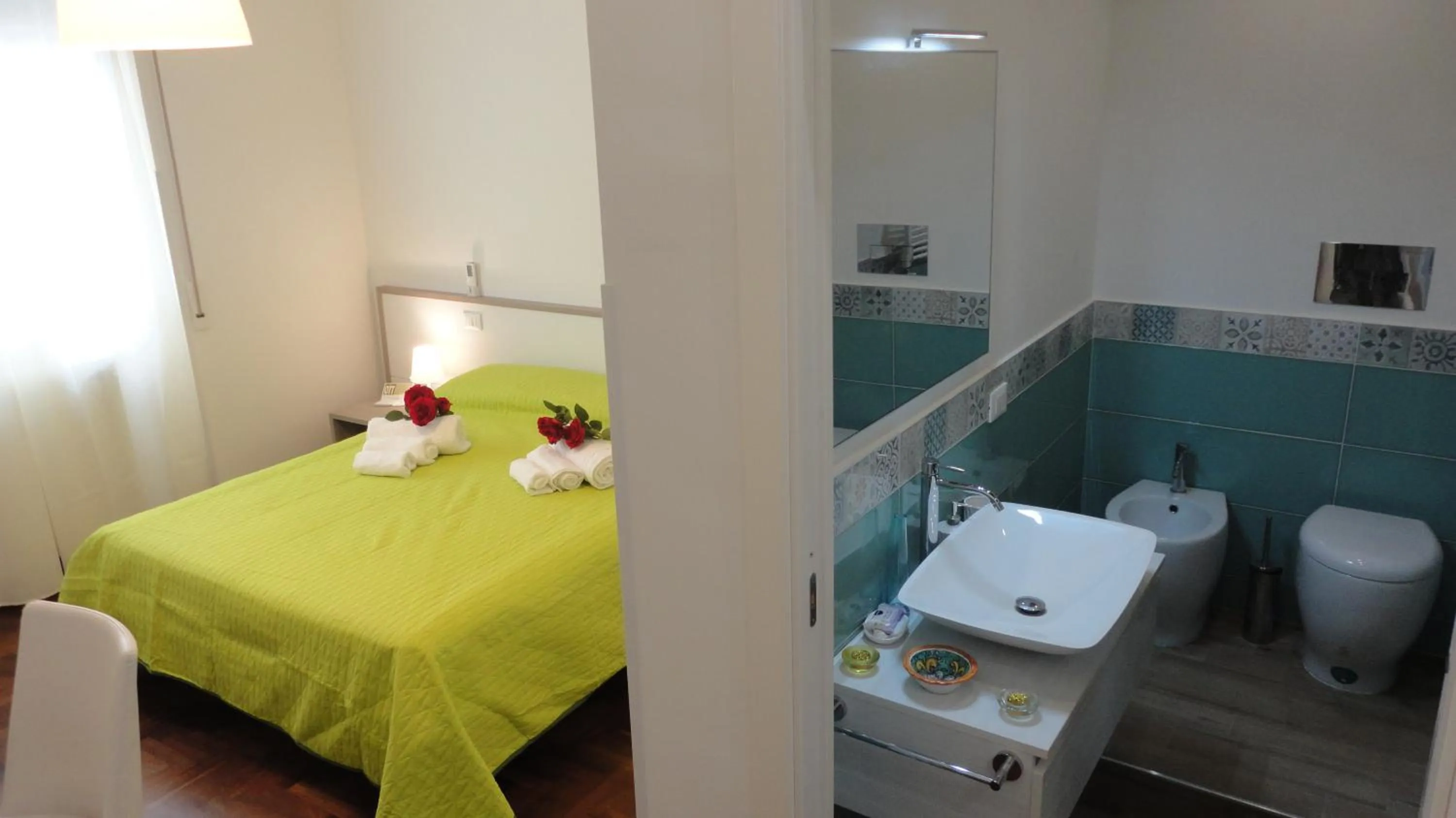 Shower in Fatta centro città suite