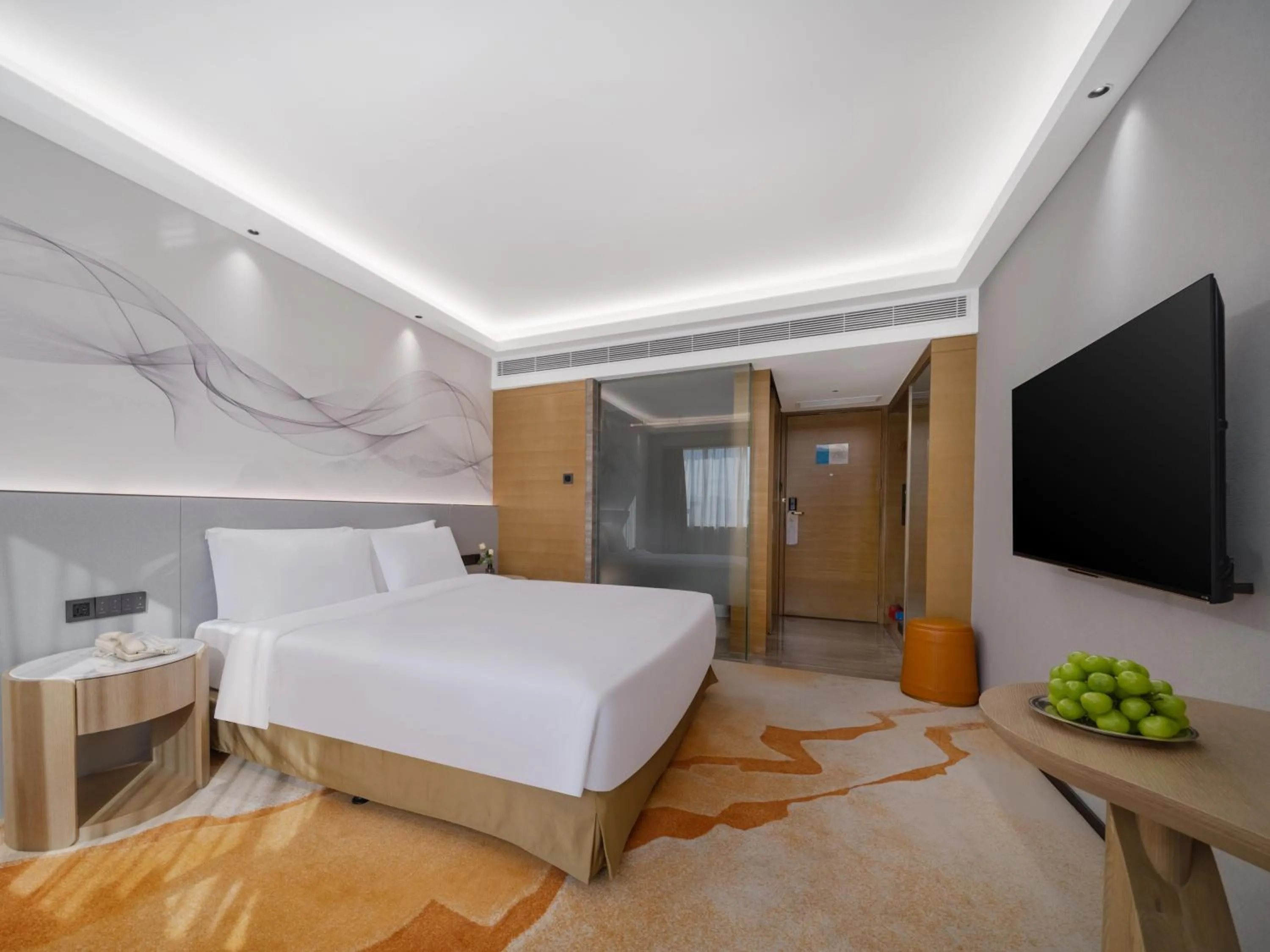 Bed in Grand Skylight Hotel Shenzhen Zhonghang