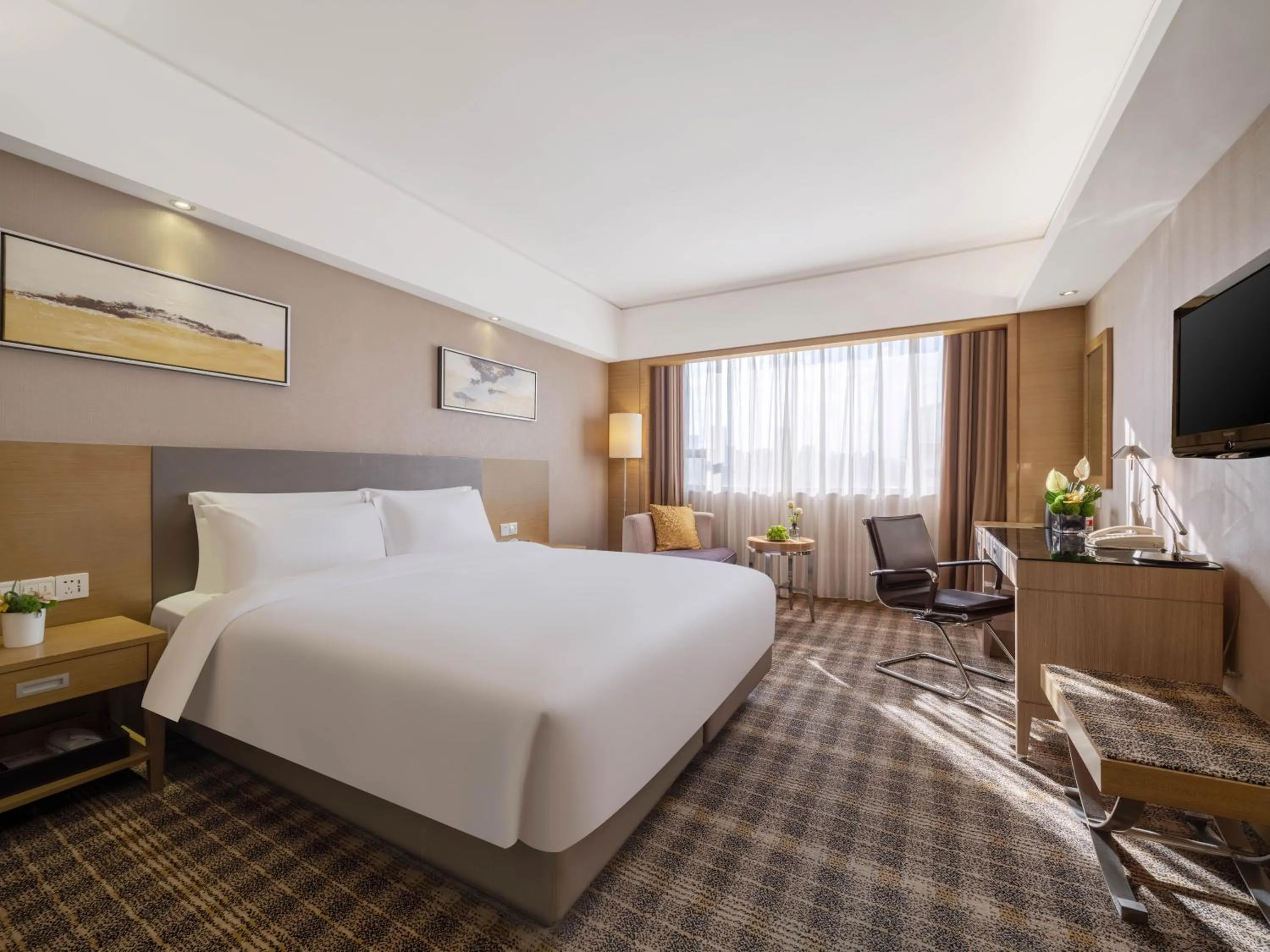 Bedroom, Bed in Grand Skylight Hotel Shenzhen Zhonghang