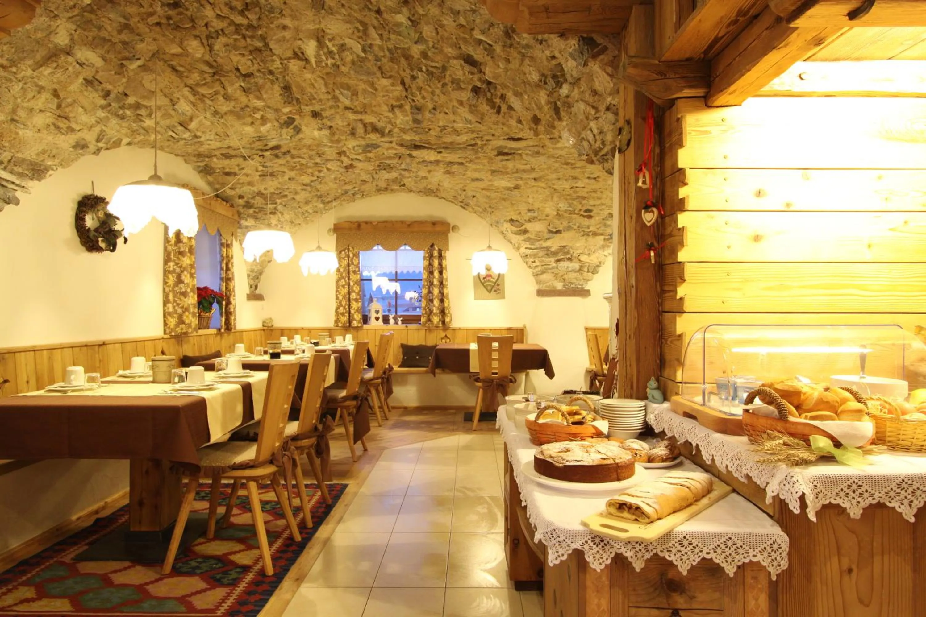Restaurant/places to eat in Hotel Fonte Dei Veli