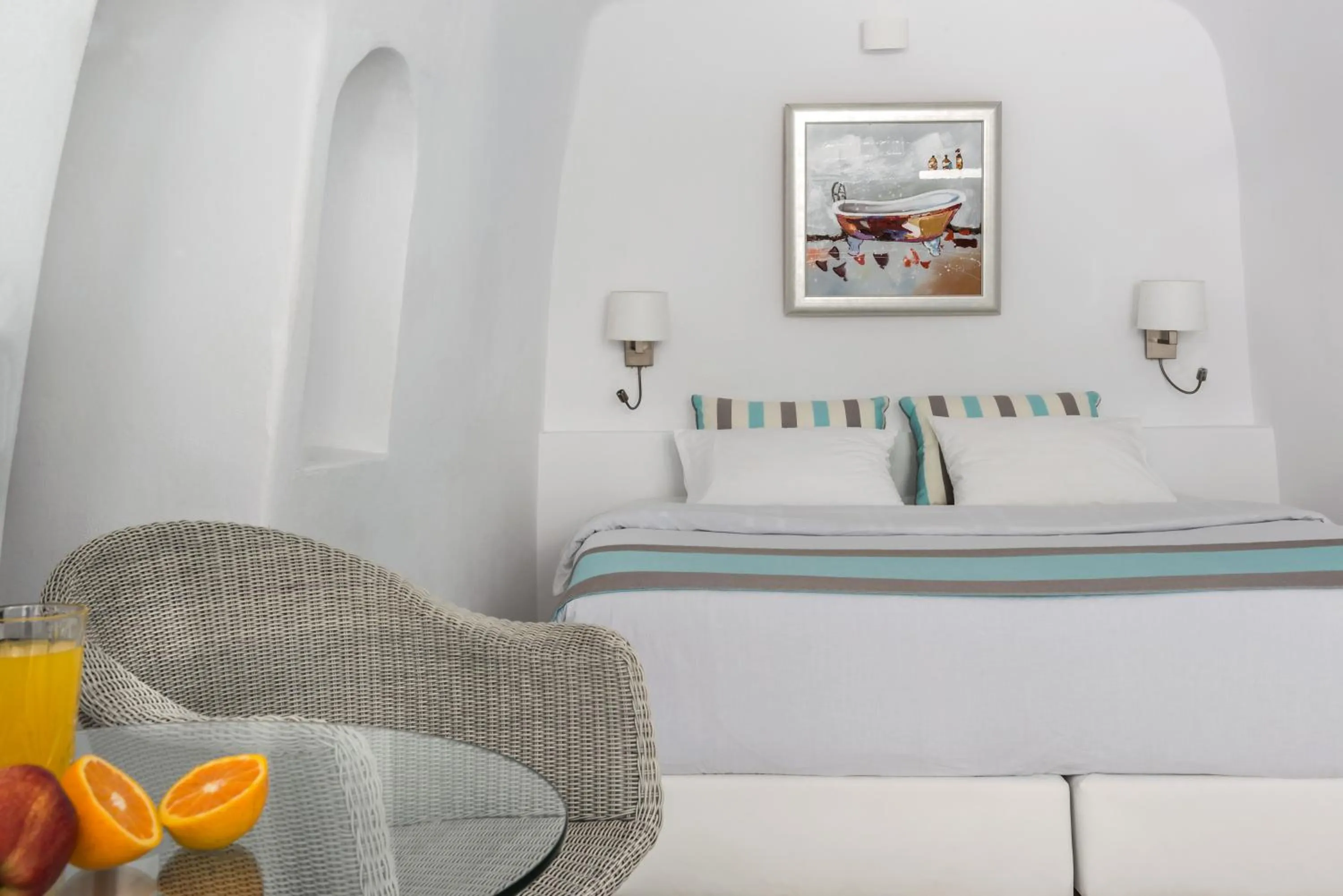 Bed in Caldera Premium Villas