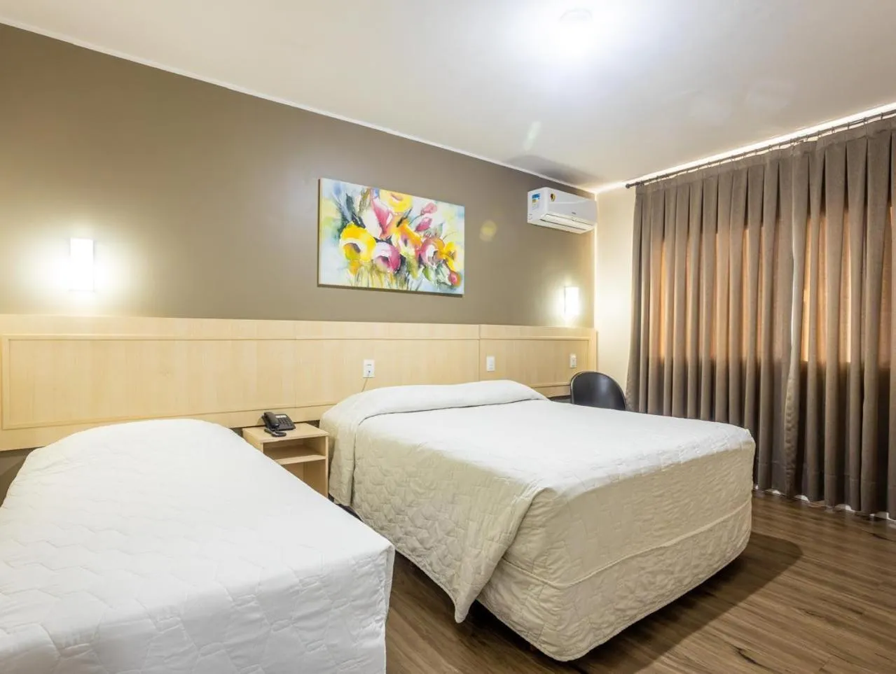 Bedroom, Bed in Hotel Rosenbrock