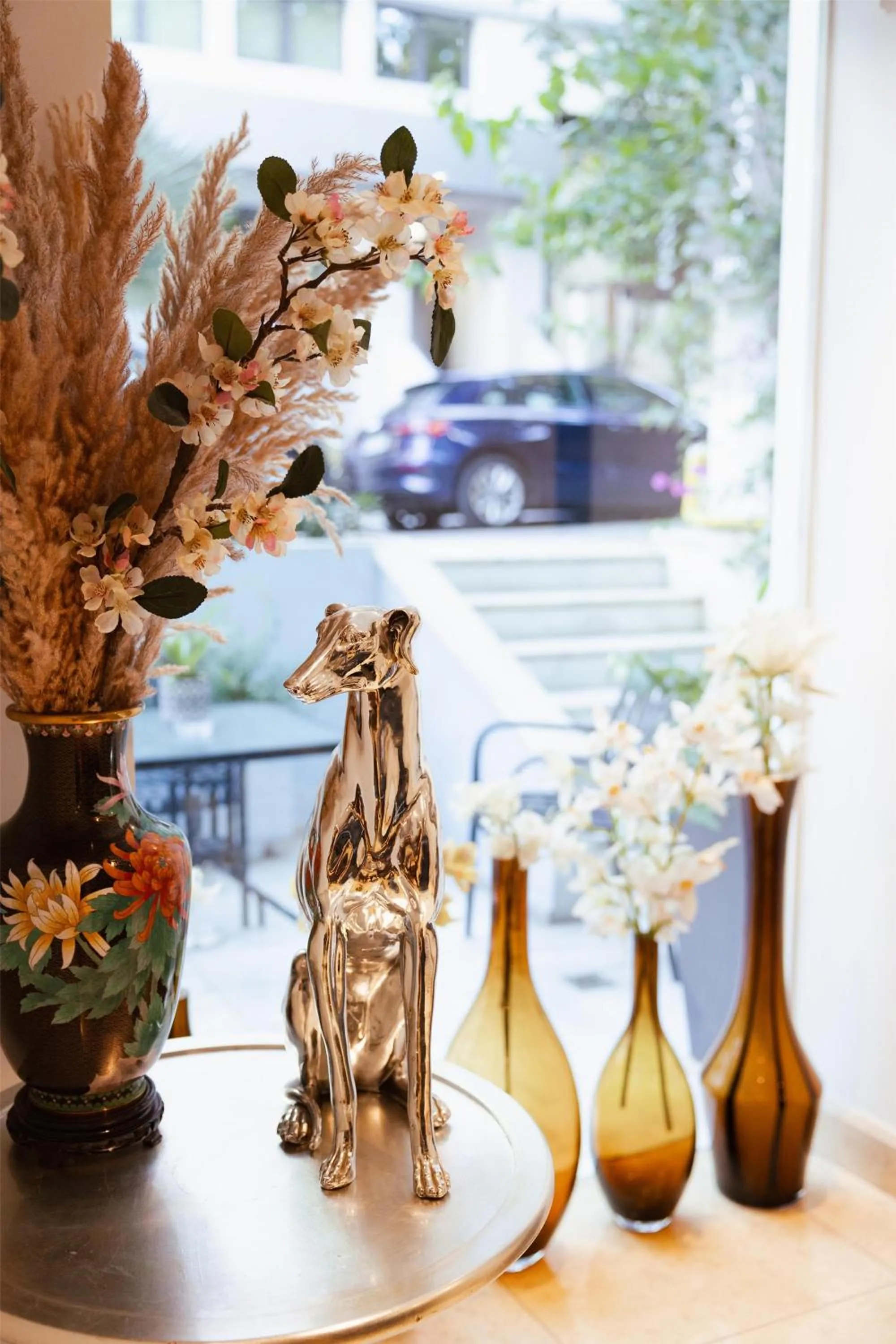 Lobby or reception in Best Western Plus Embassy Hotel