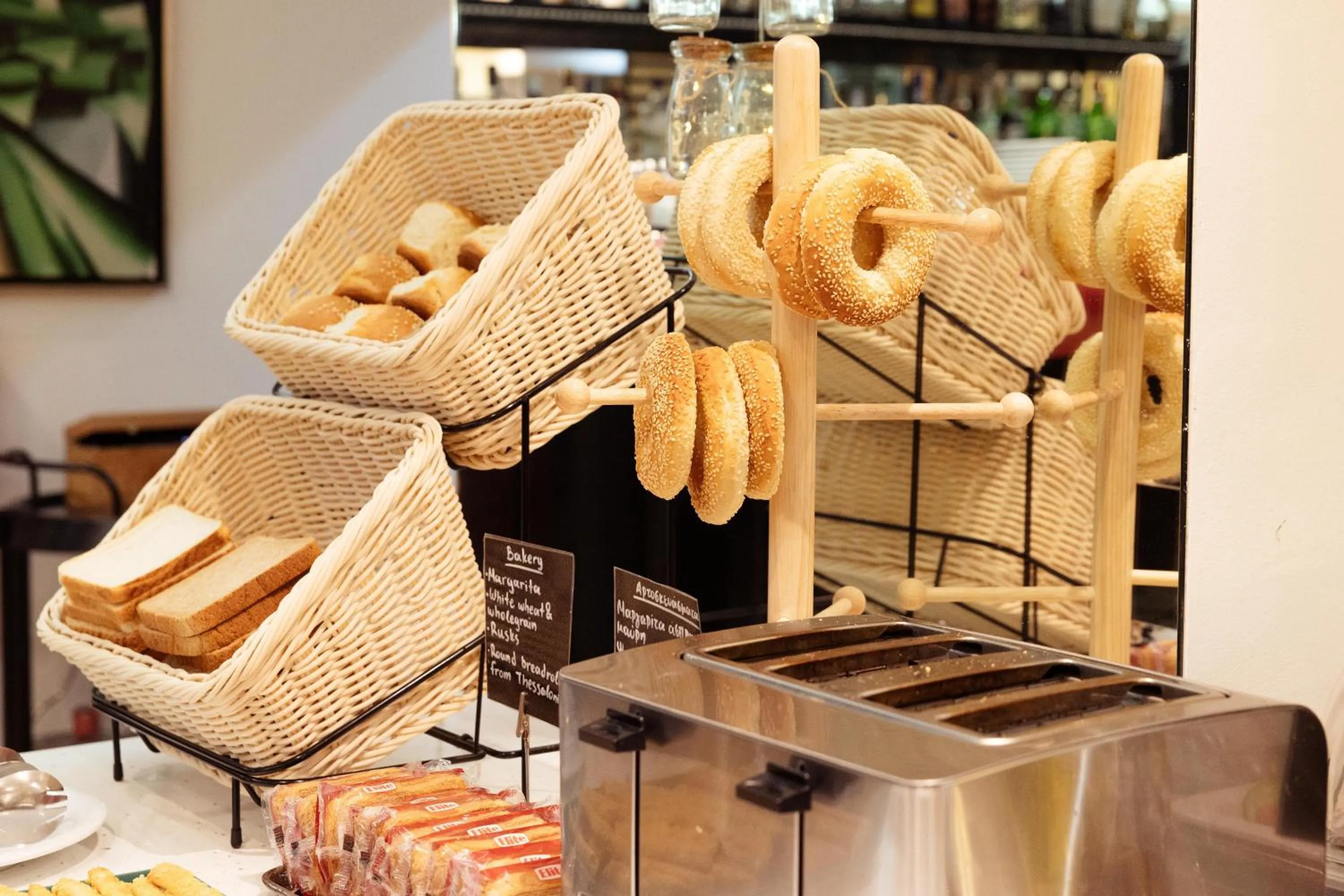 Breakfast in Best Western Plus Embassy Hotel