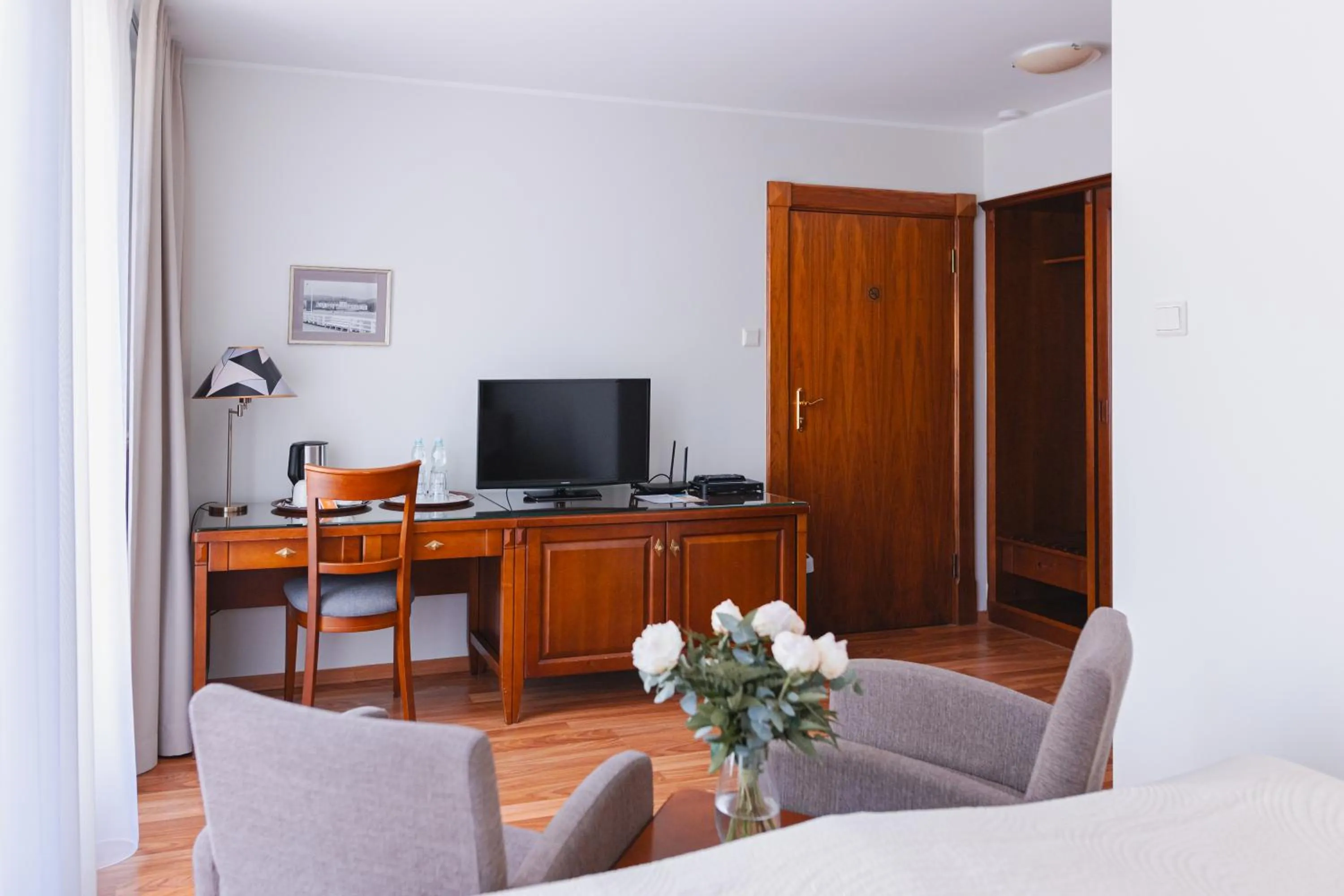 Photo of the whole room in Willa Marea