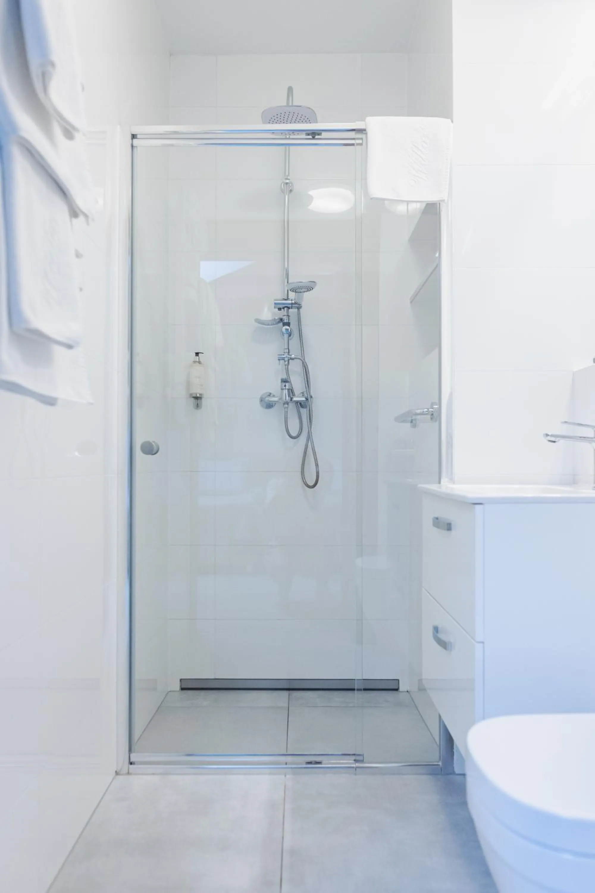 Shower in Willa Marea