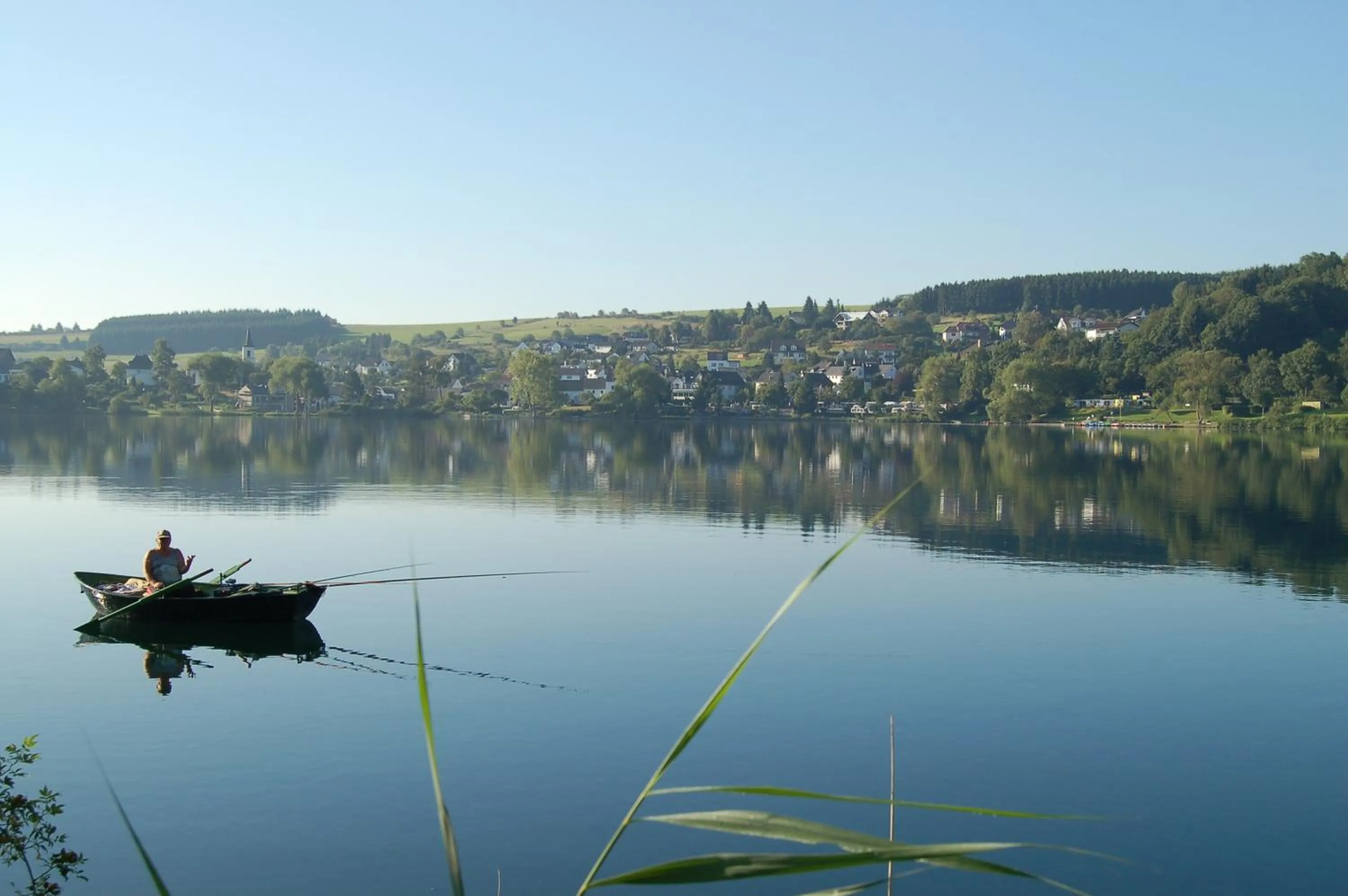 Fishing in Hotel-Ferienwohnungen Cafe Maarblick