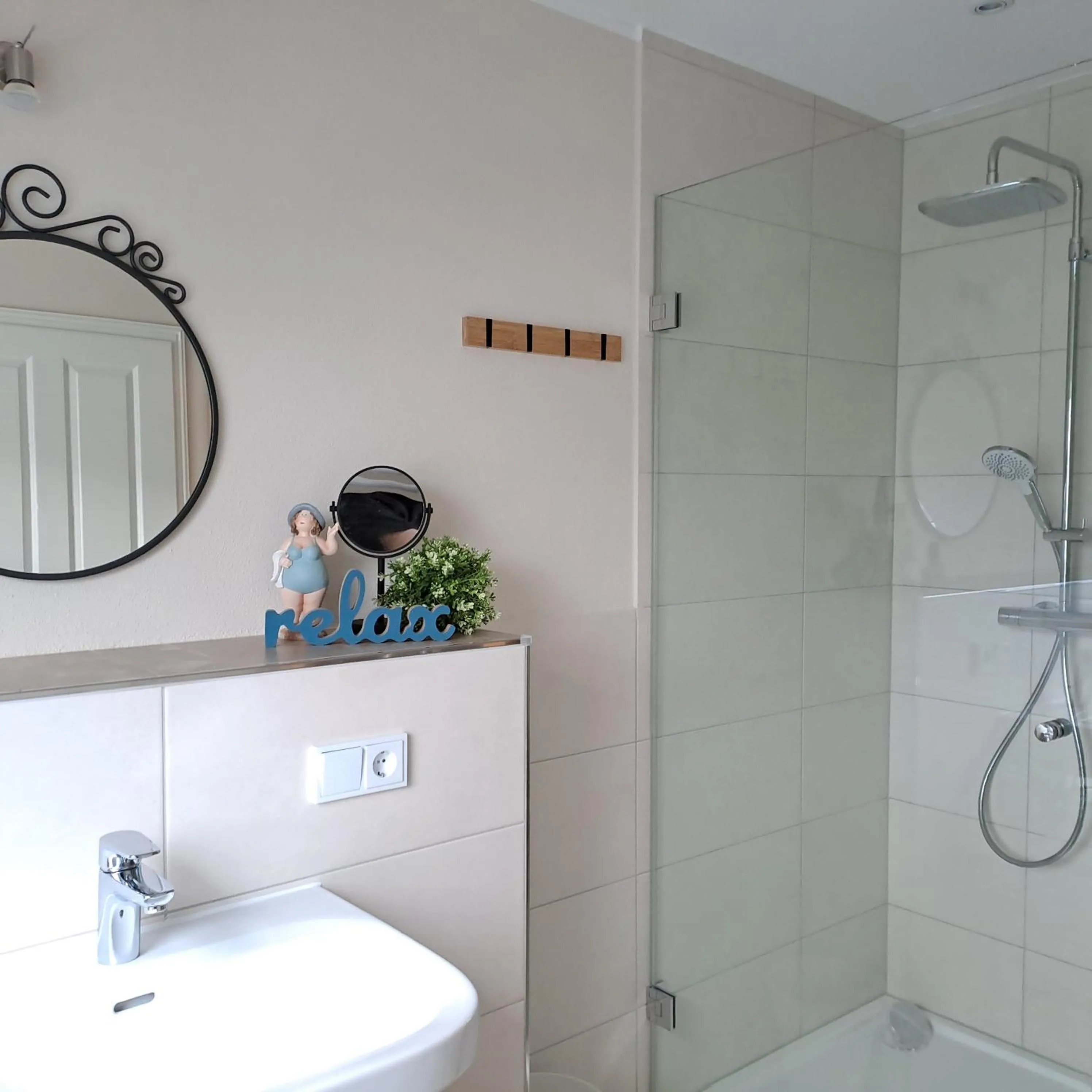 Bathroom in Hotel-Ferienwohnungen Cafe Maarblick