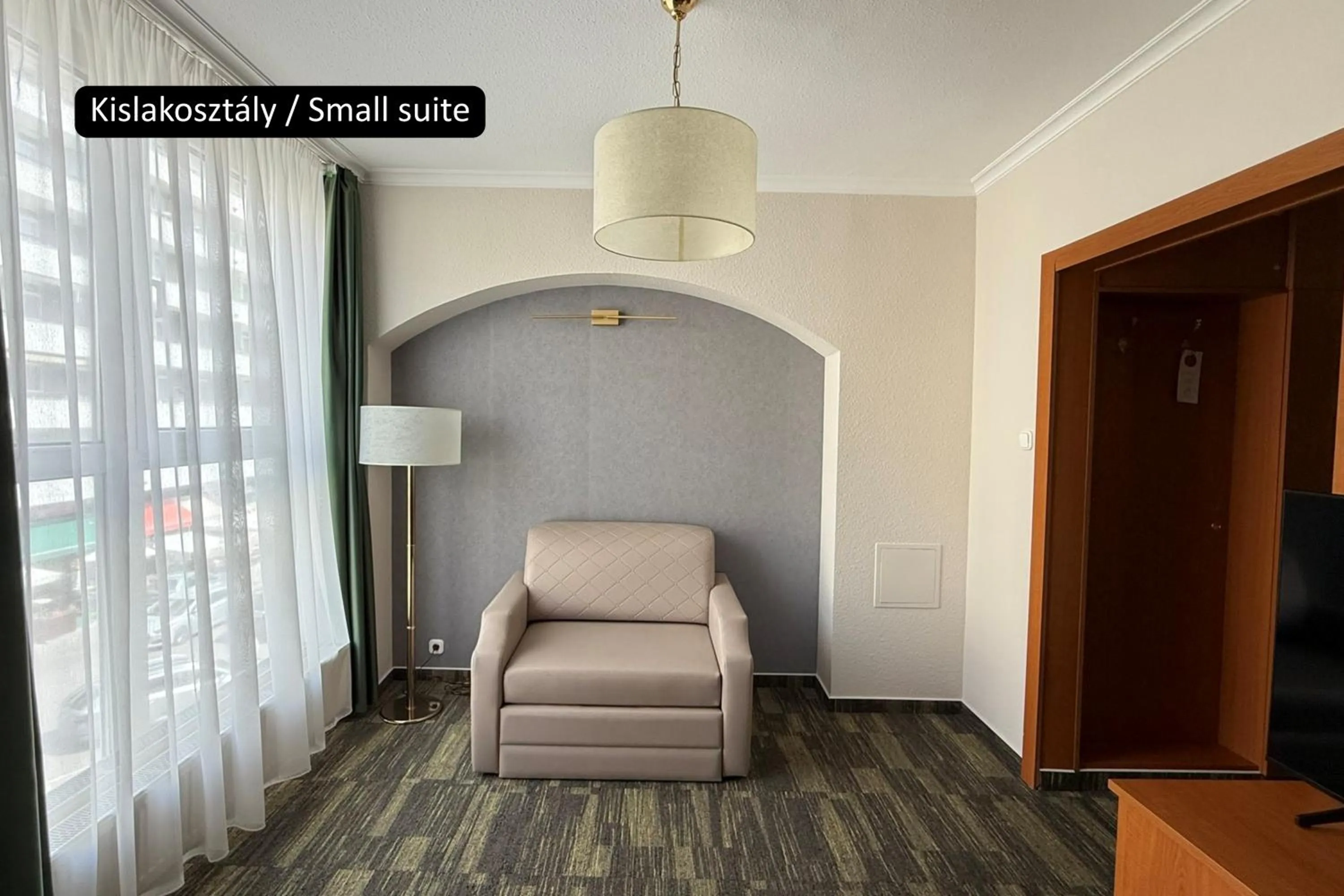 Living room in Aranyhomok Hotel Business & Relax