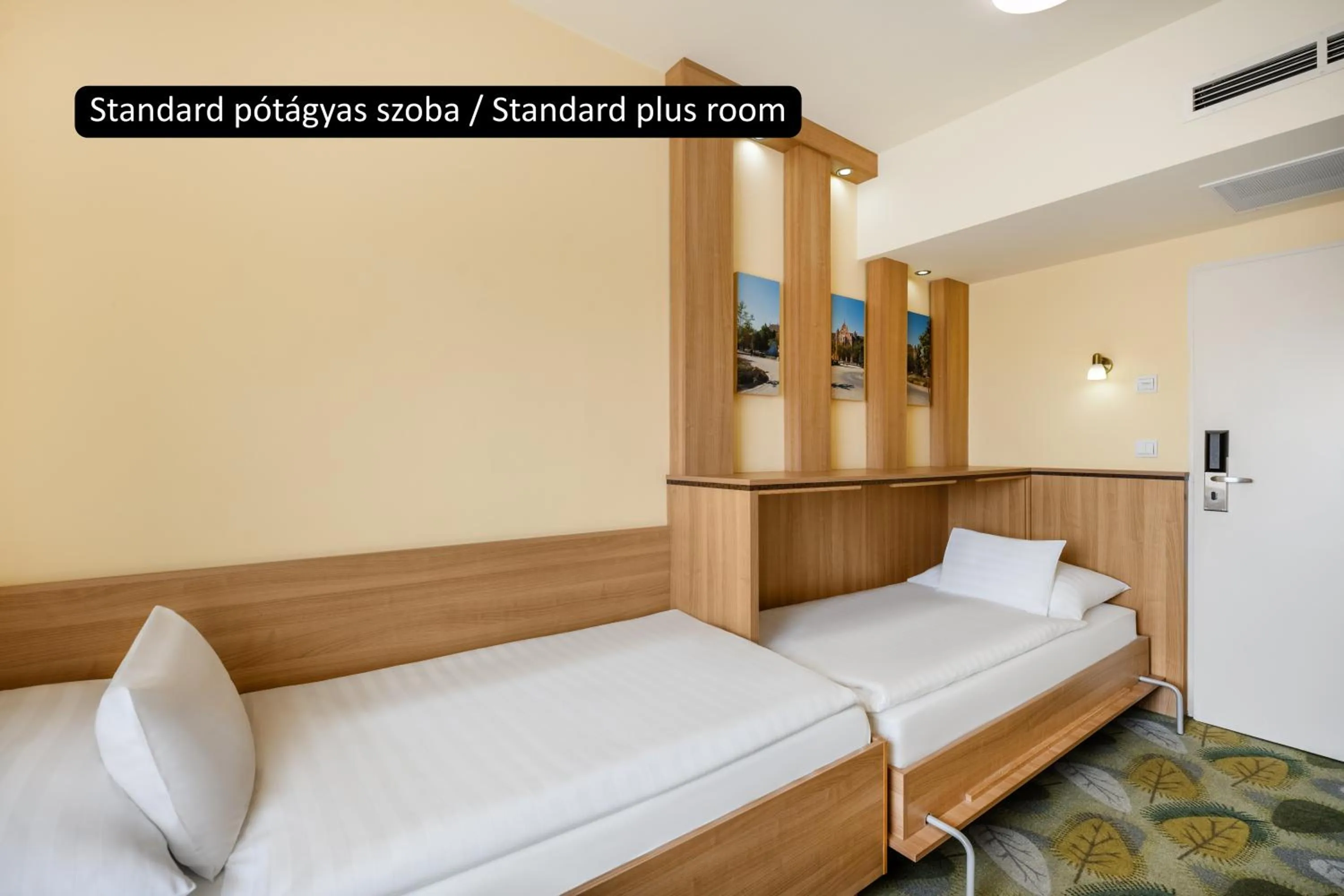 Bed in Aranyhomok Hotel Business & Relax