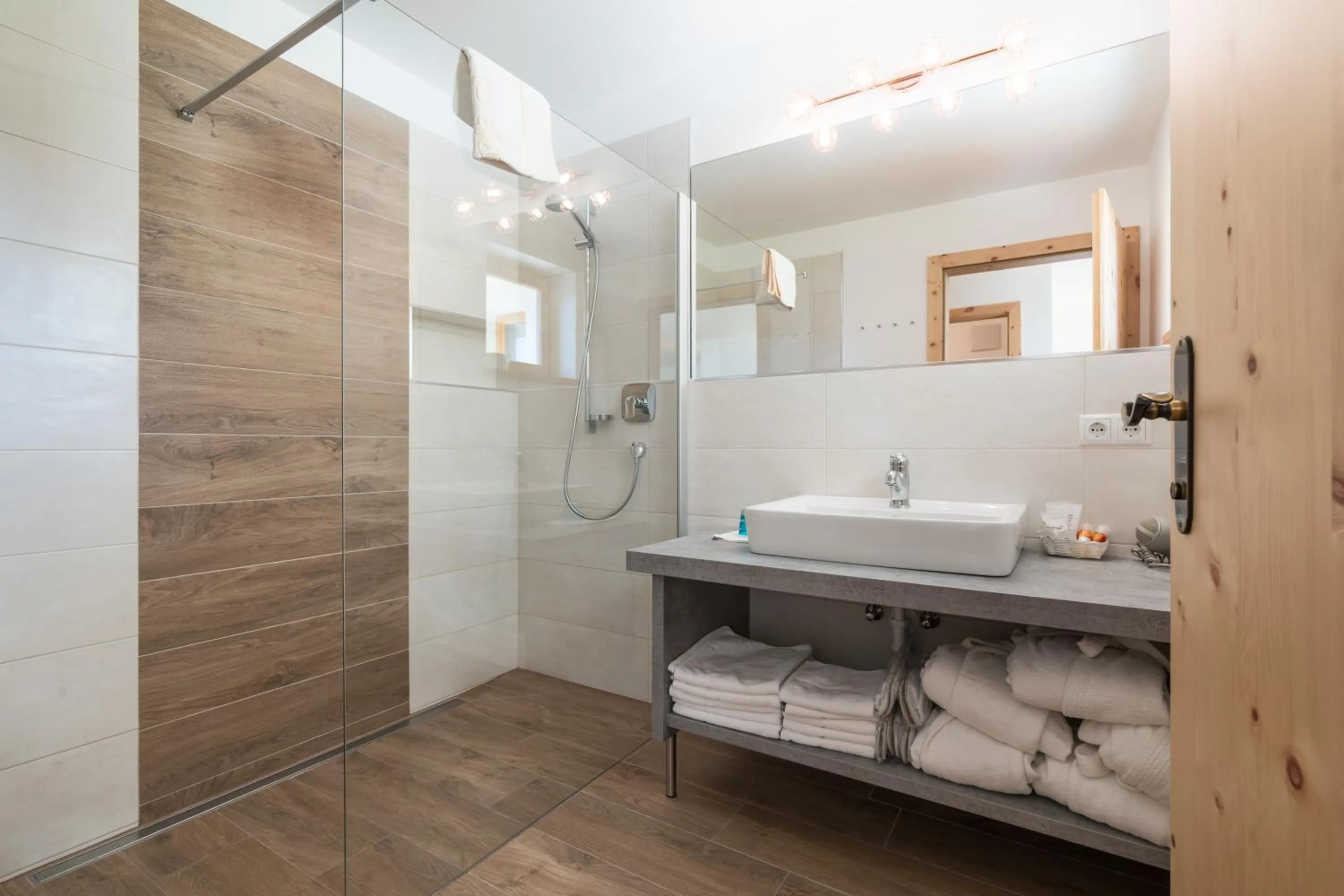 Bathroom in Hotel Asterbel