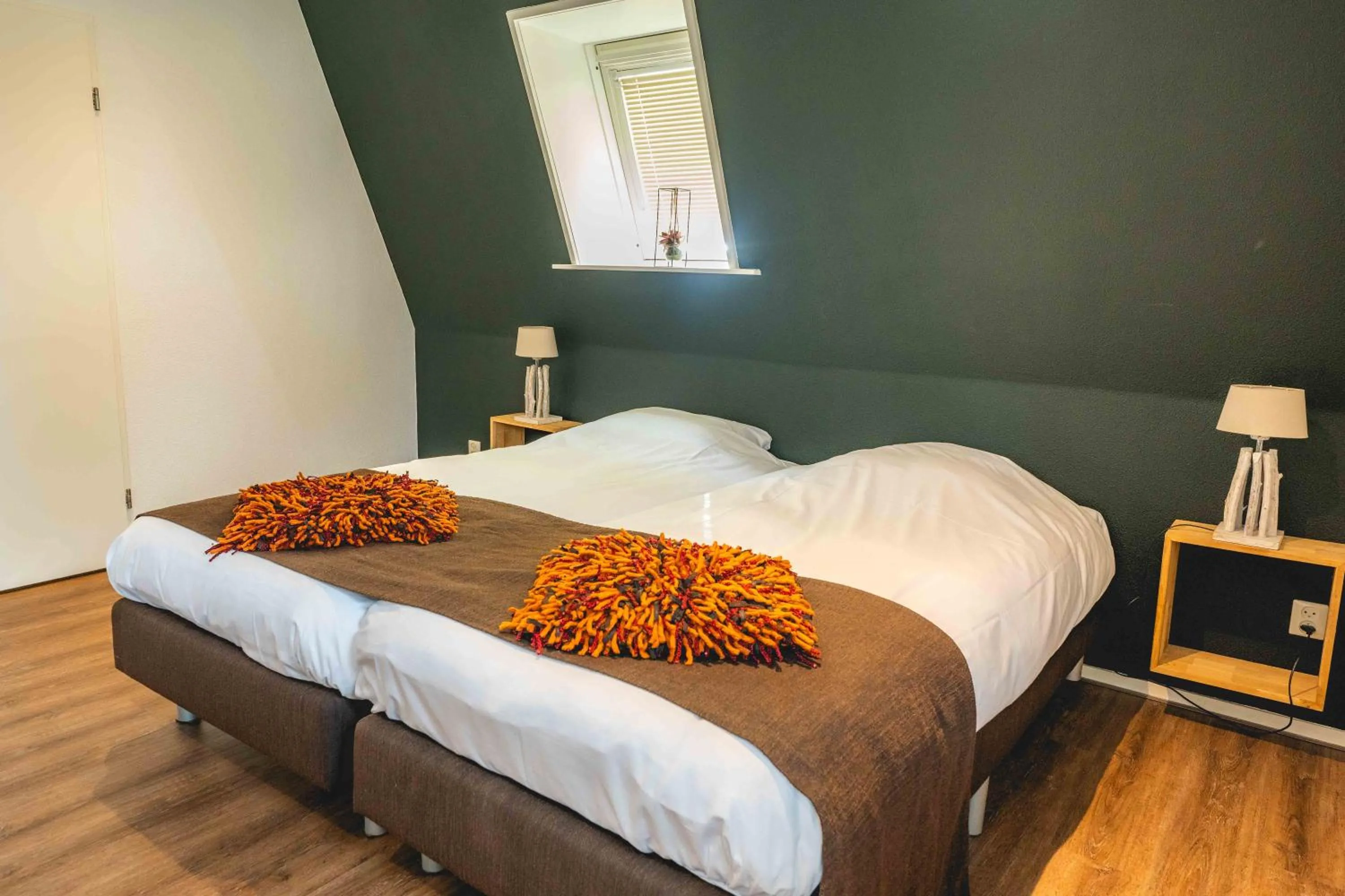 Bed in De Klomp Charme Hotel & Restaurant