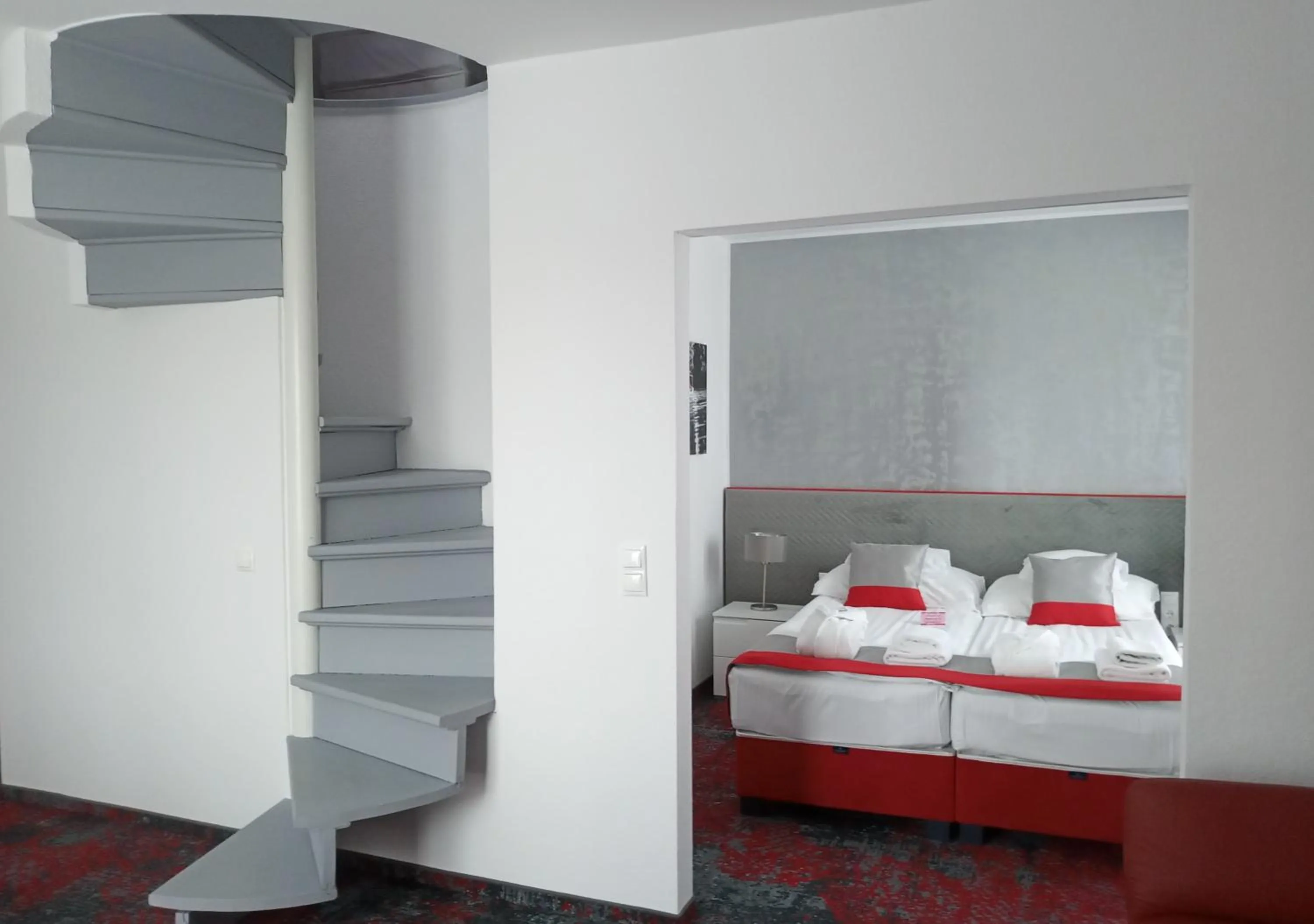 Bed in Liget Wellness és Konferencia Hotel