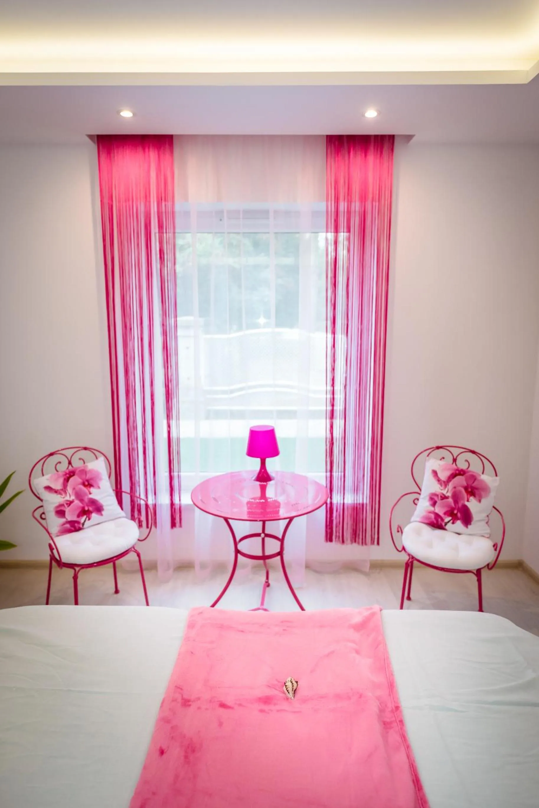 Bed in Liget Wellness és Konferencia Hotel