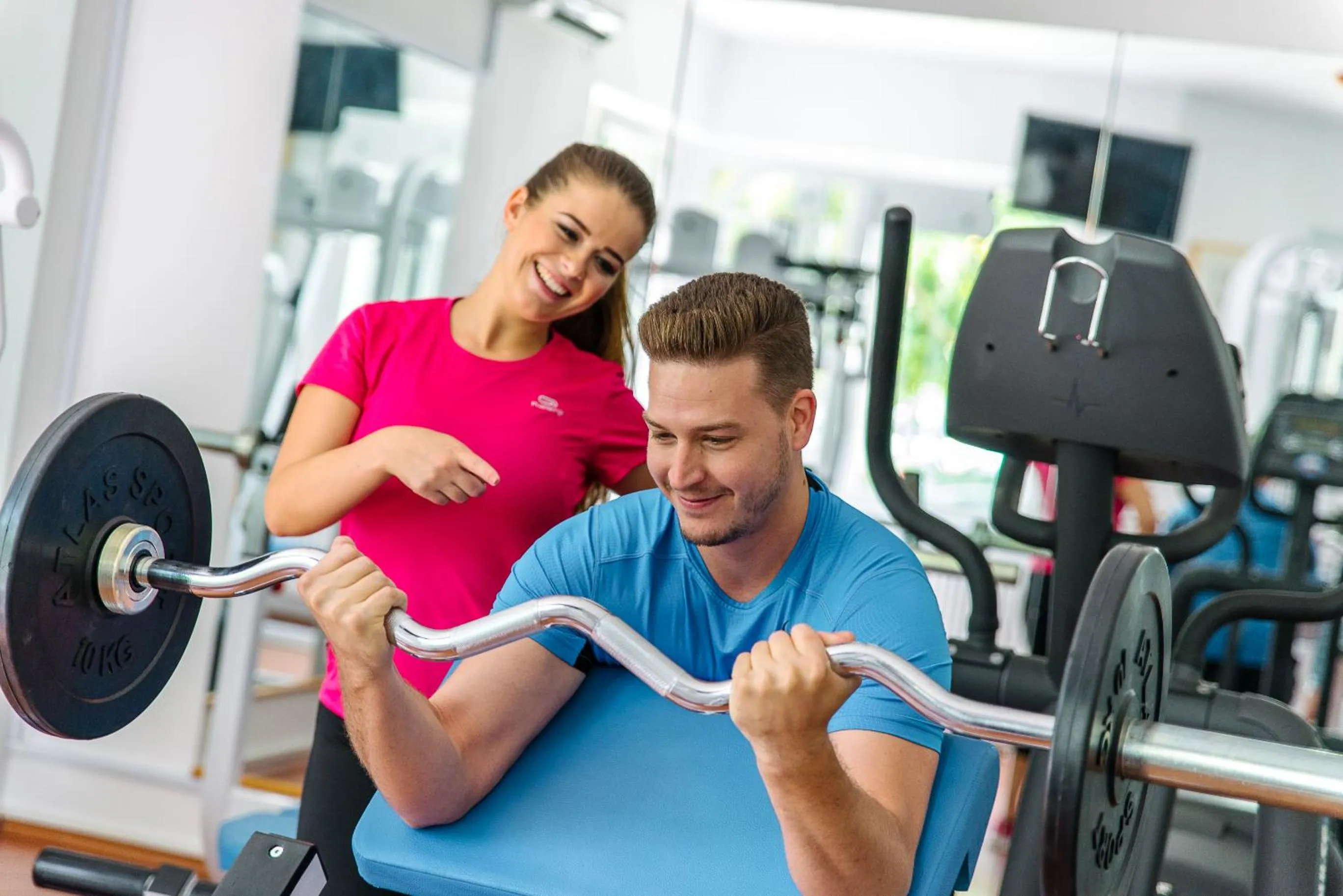 Fitness centre/facilities in Liget Wellness és Konferencia Hotel