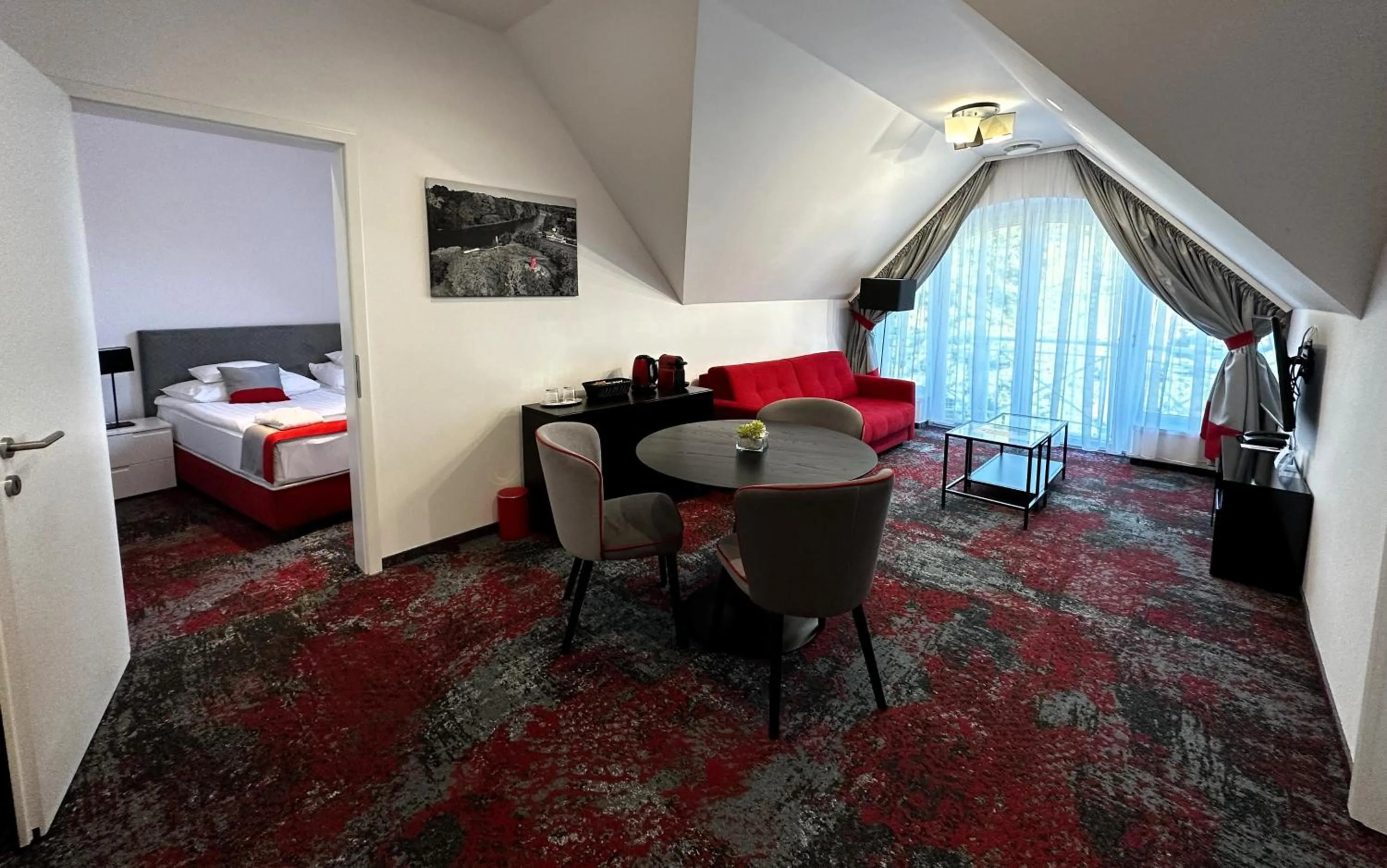 Bed in Liget Wellness és Konferencia Hotel