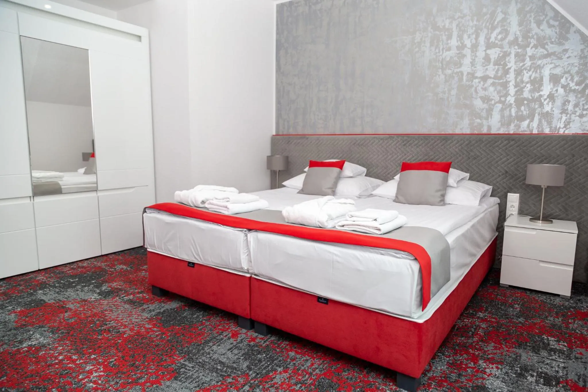 Bed in Liget Wellness és Konferencia Hotel