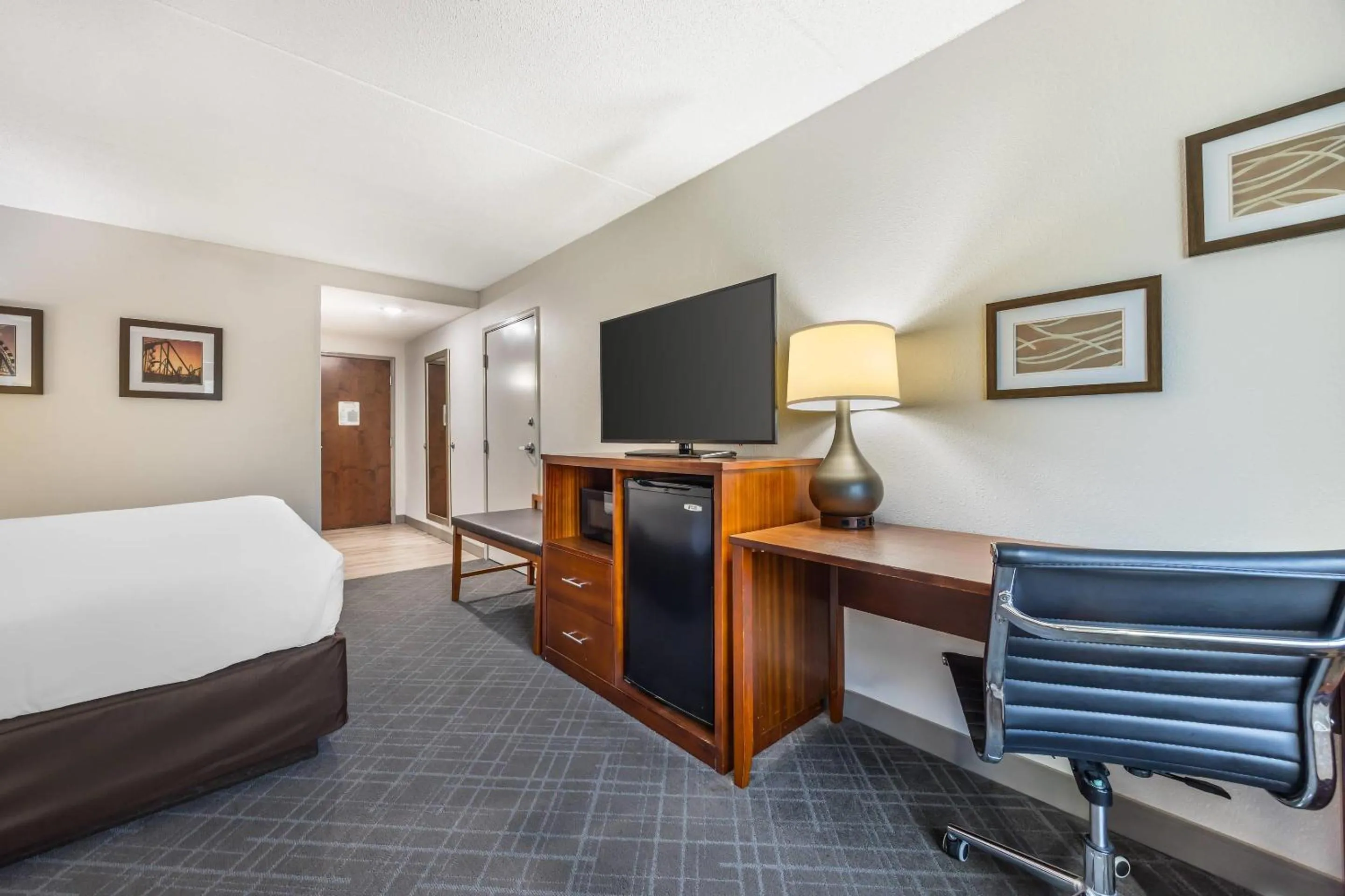 Bedroom, Bed in Comfort Inn & Suites Chattanooga West - Lookout Mountain