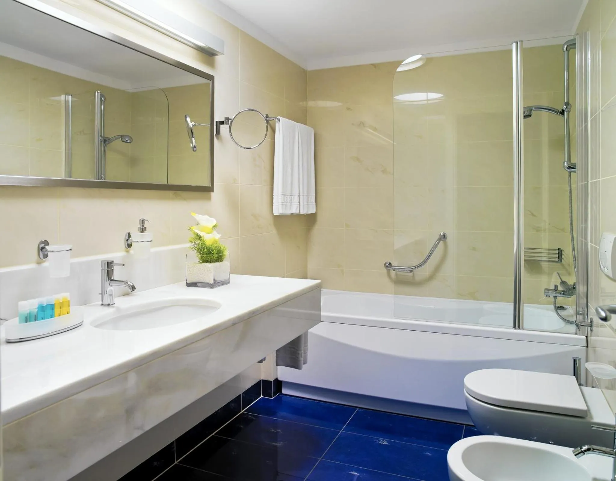 Bathroom in El Greco