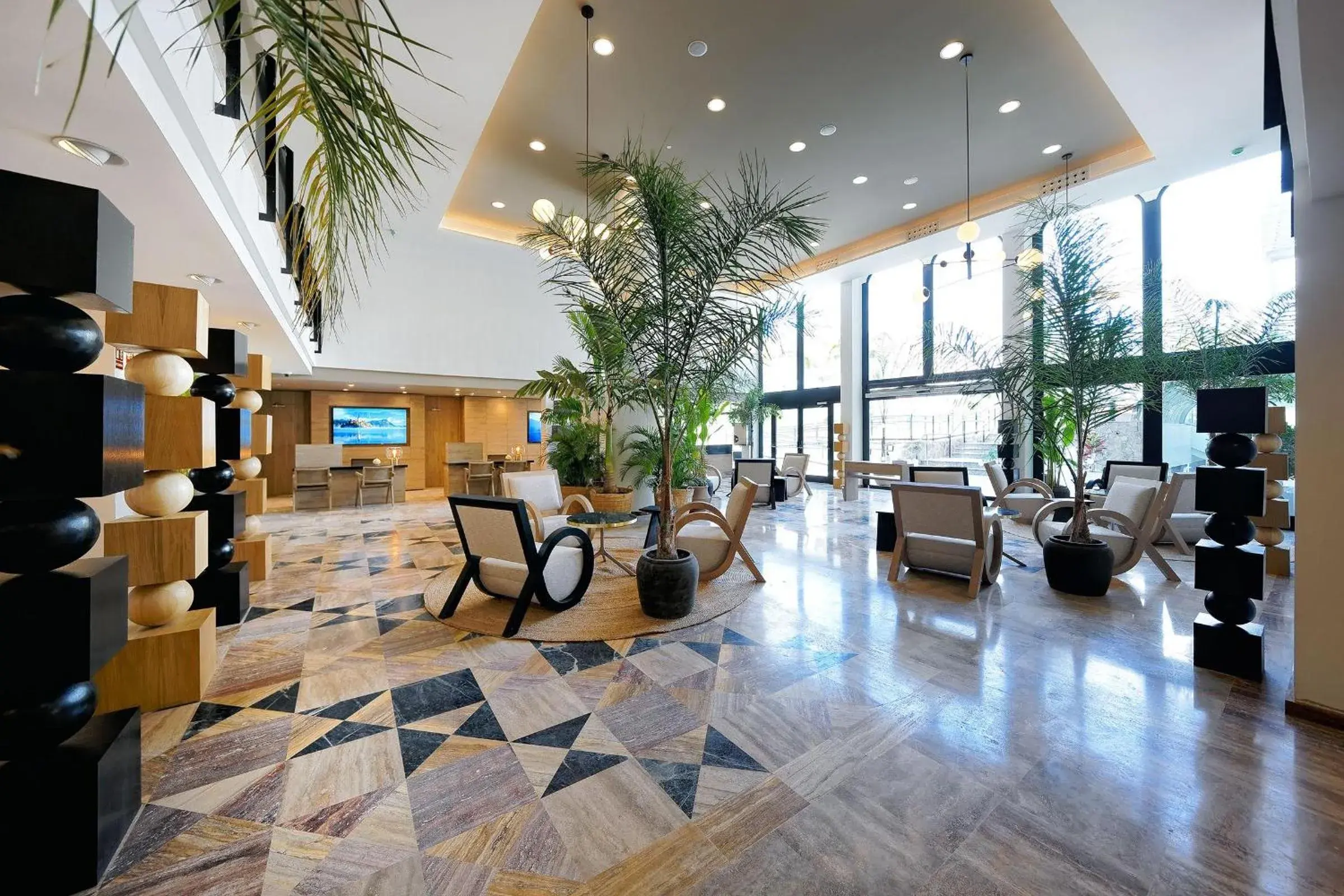 Lobby or reception in H10 Costa Mogán - Adults Only Lobby or reception in H10 Costa Mogán - Adults Only