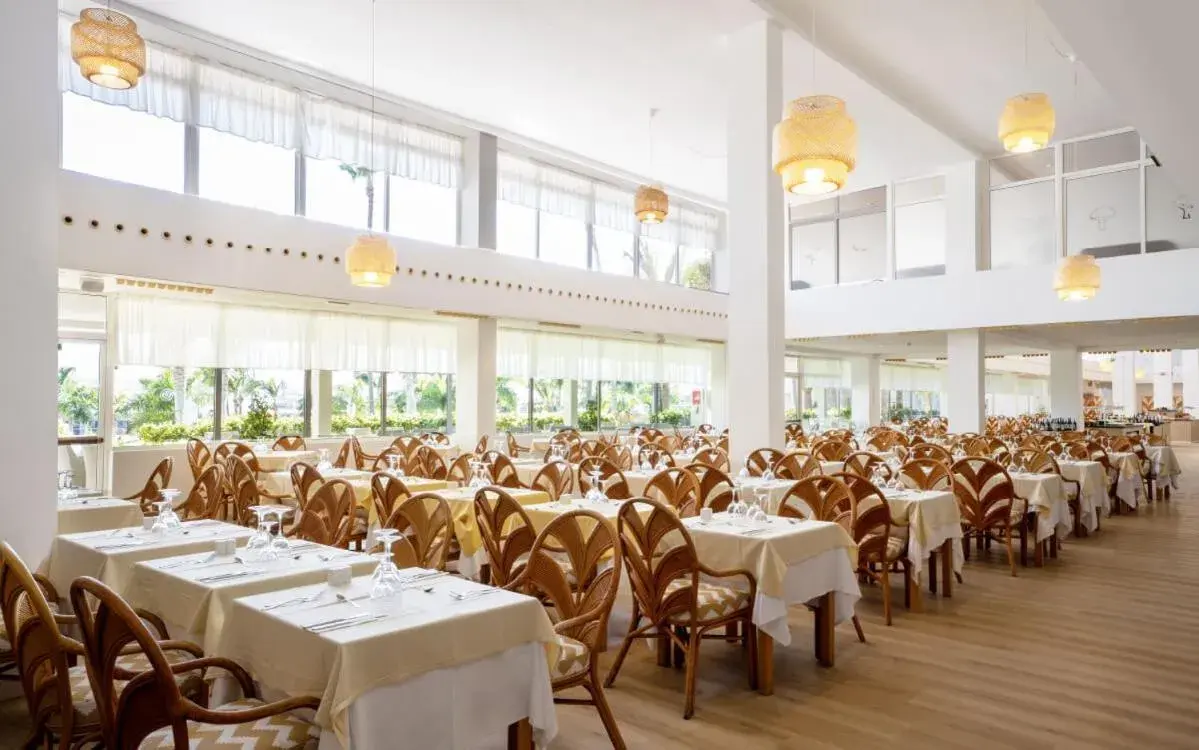 Restaurant/places to eat in Club Hotel Drago Park Restaurant/places to eat in Club Hotel Drago Park