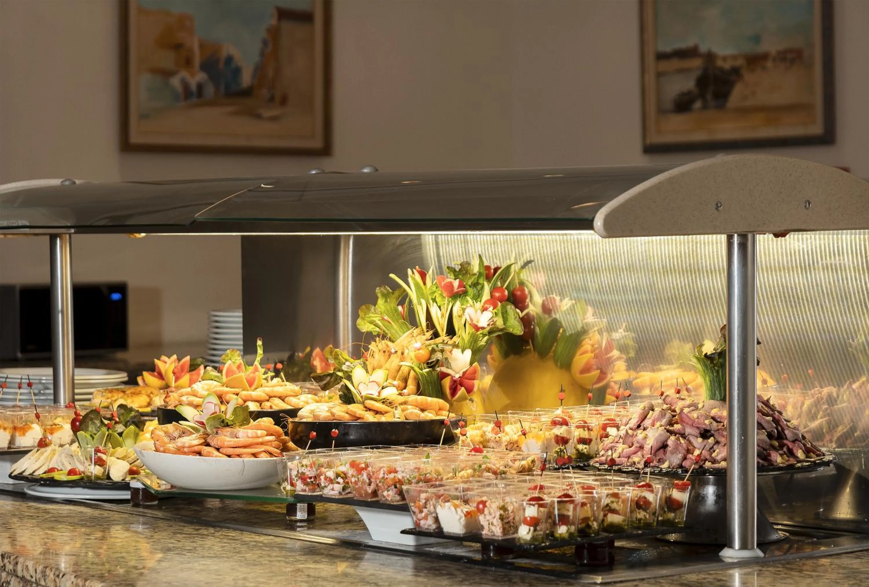 Food and drinks in Mövenpick Resort & Marine Spa Sousse