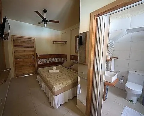 Bedroom, Bed in Pousada Sonho Meu Foz