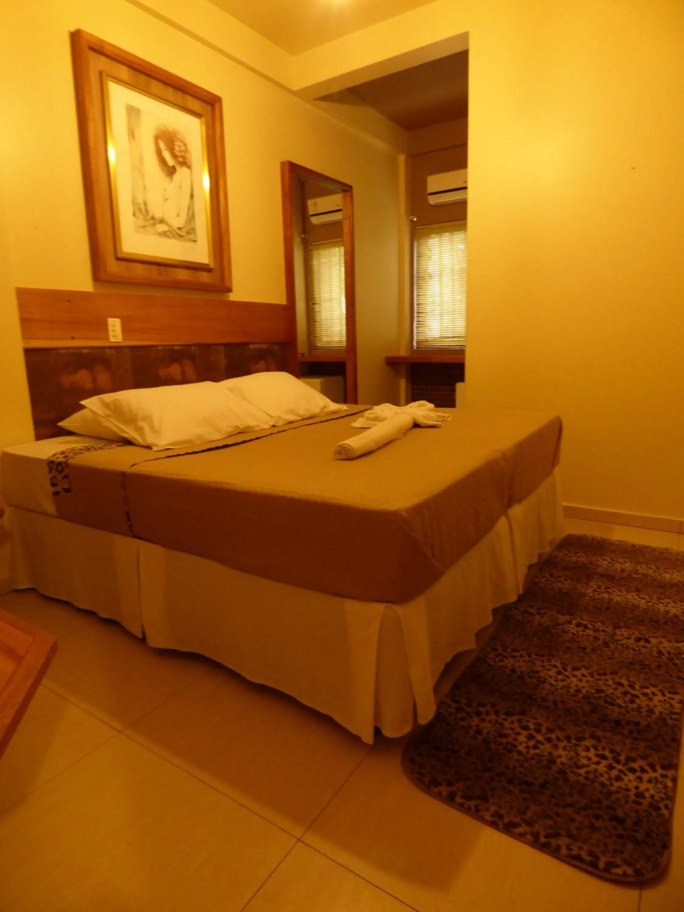 Bedroom, Bed in Pousada Sonho Meu Foz