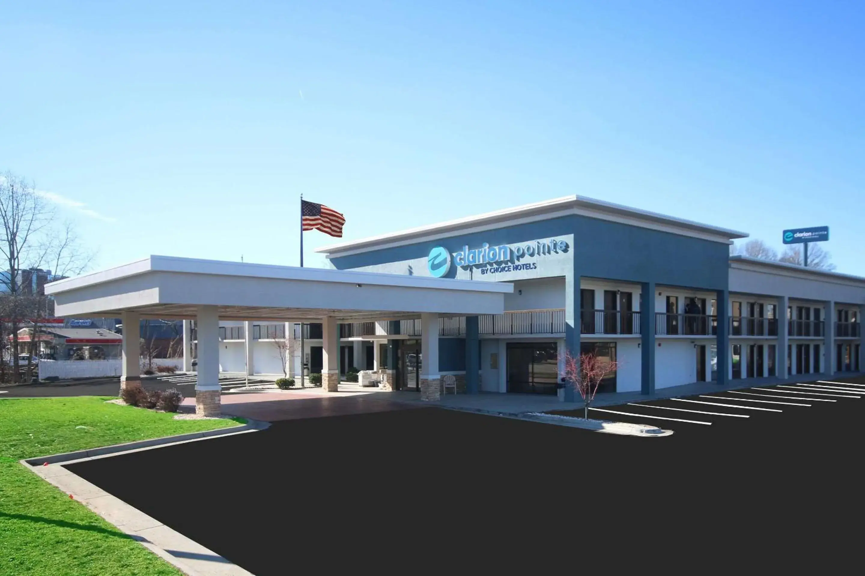 Property building in Clarion Pointe Statesville Property building in Clarion Pointe Statesville