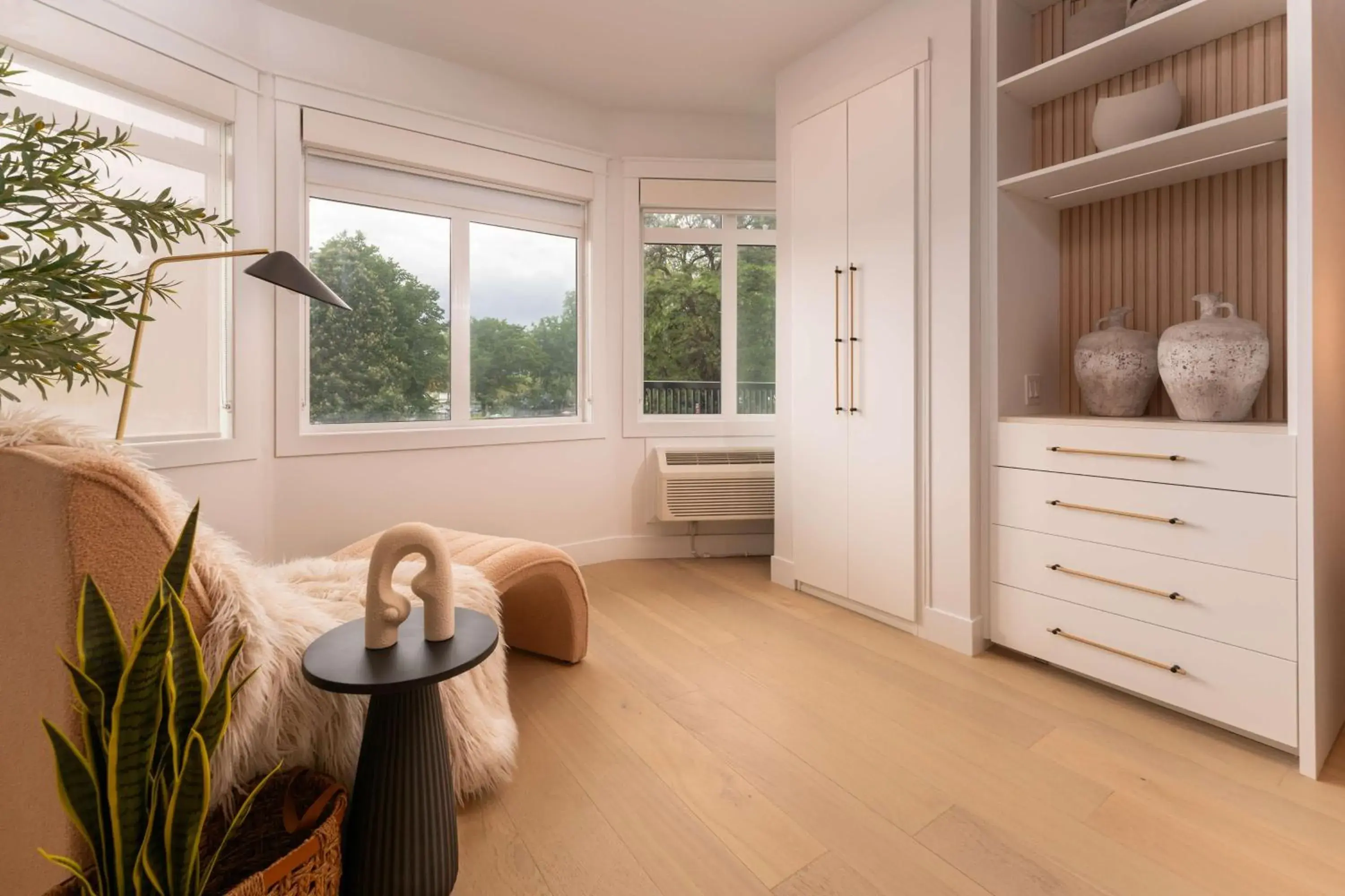 Photo of the whole room in Prestige Beach House, WorldHotels Crafted Photo of the whole room in Prestige Beach House, WorldHotels Crafted