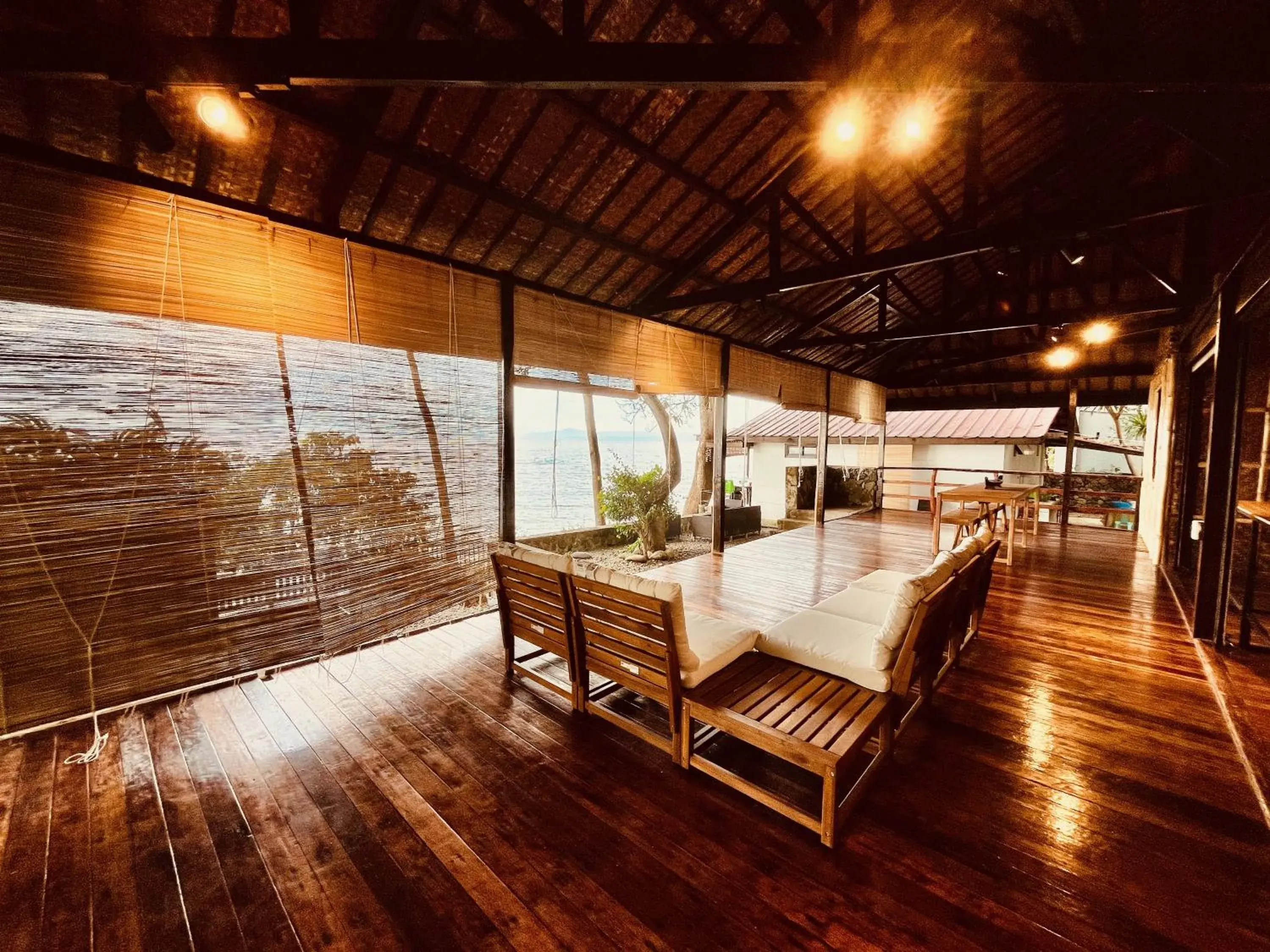 Villa - Beach Front in Villa Milagros Dive Inn Anilao Villa - Beach Front in Villa Milagros Dive Inn Anilao