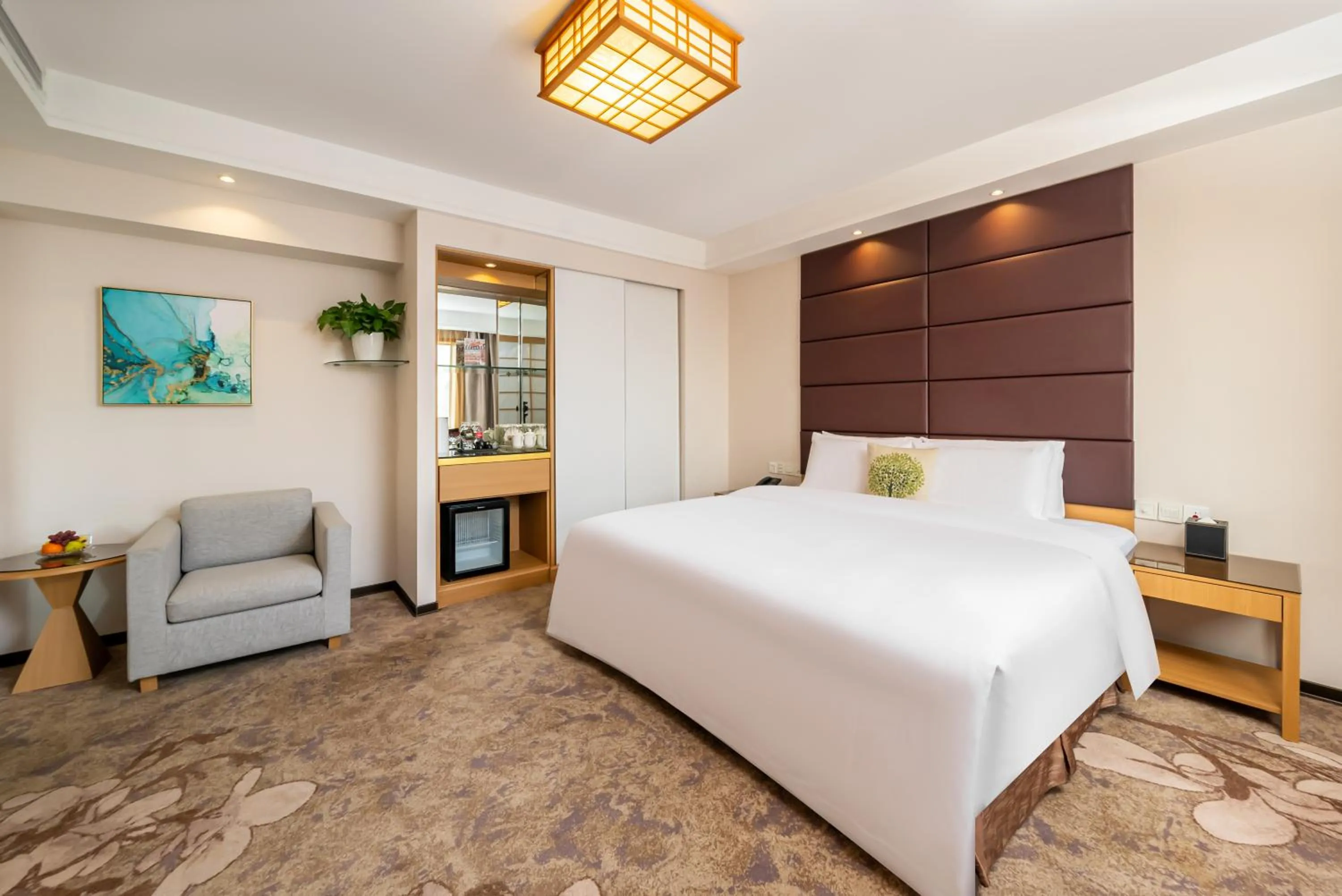 Bed in GuangDong Hotel Shanghai