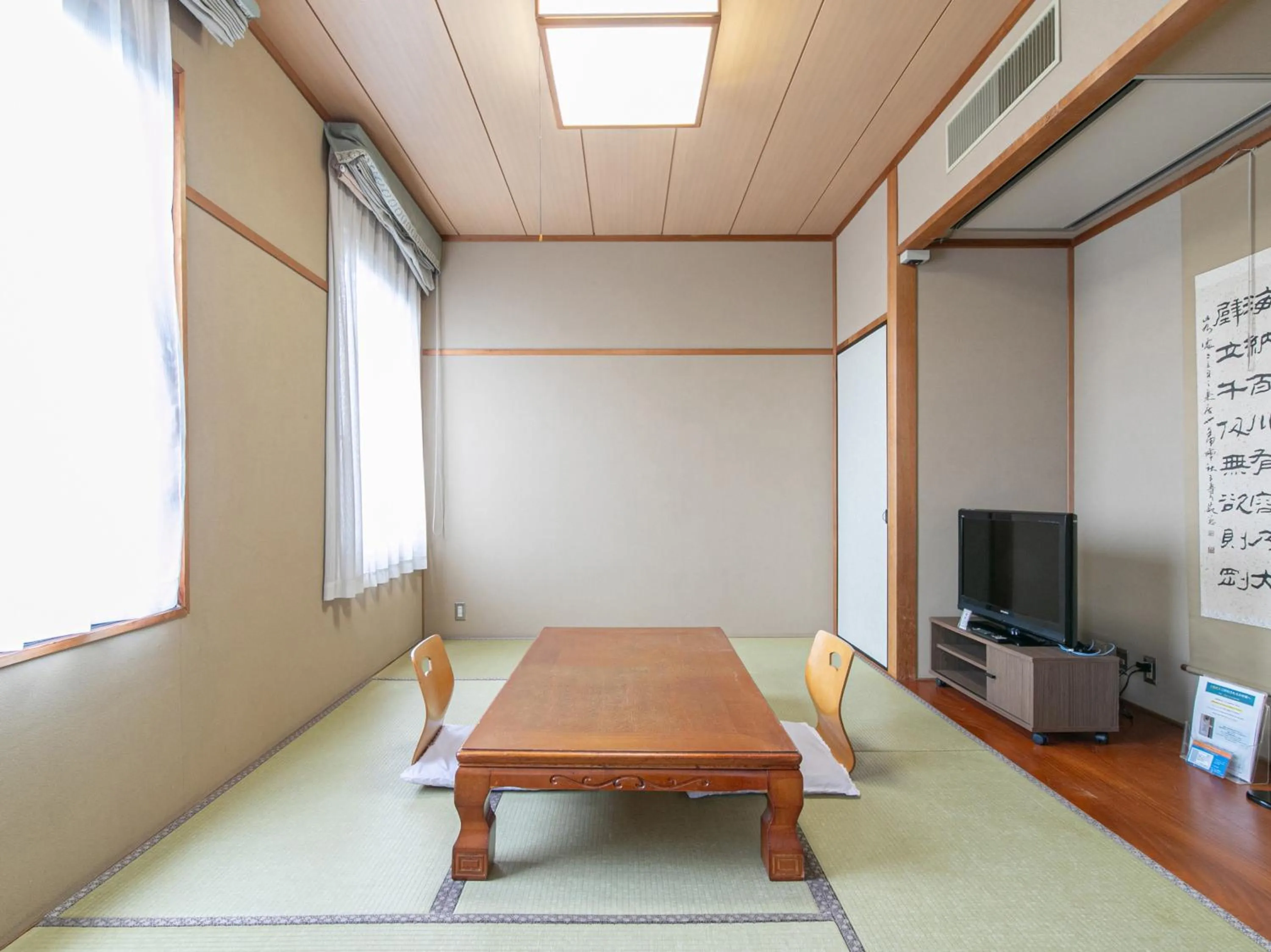 TV and multimedia in Hotel Verfort Hyuga