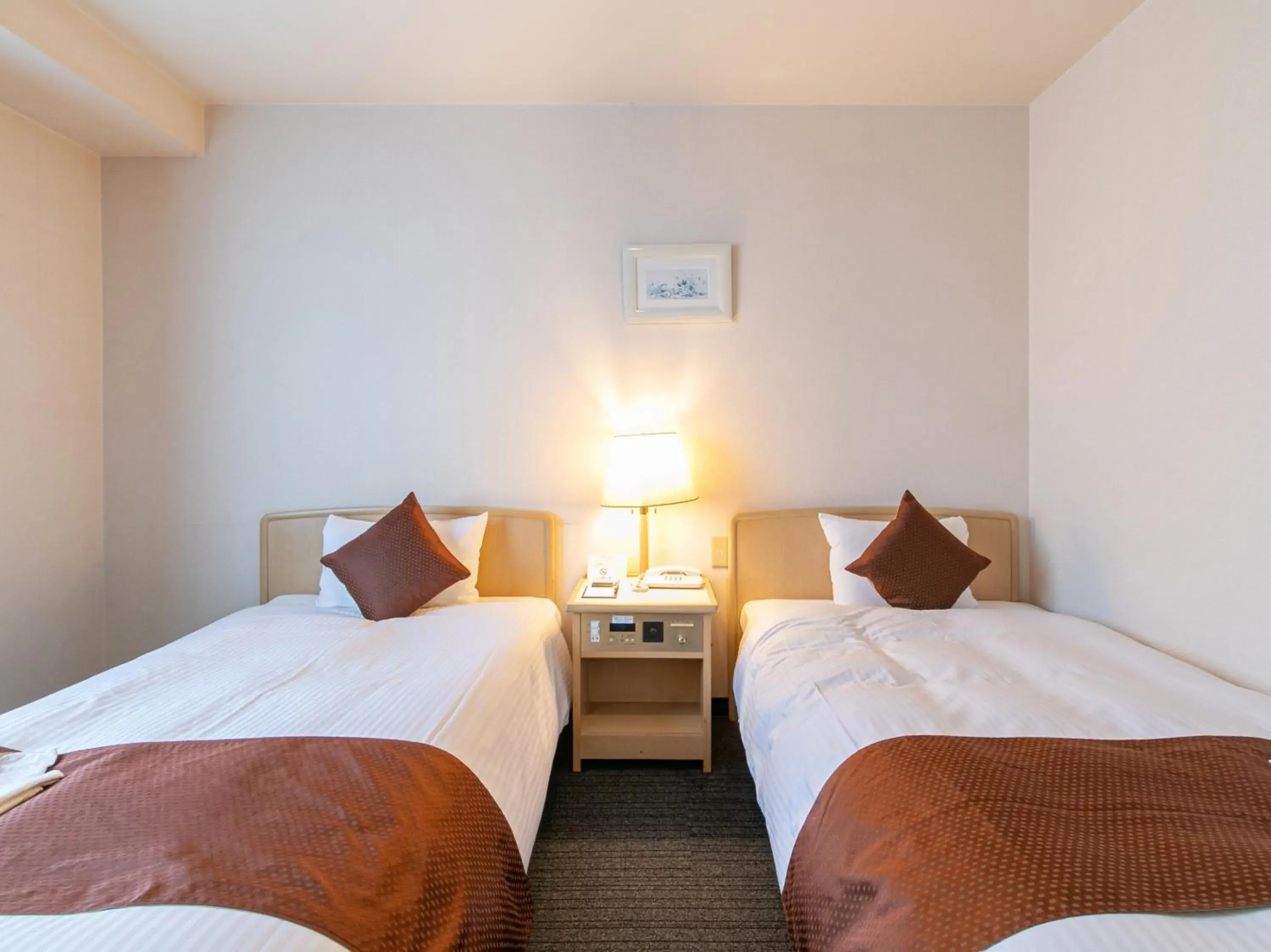 Standard Twin Room - single occupancy - Non-Smoking in Hotel Verfort Hyuga Standard Twin Room - single occupancy - Non-Smoking in Hotel Verfort Hyuga