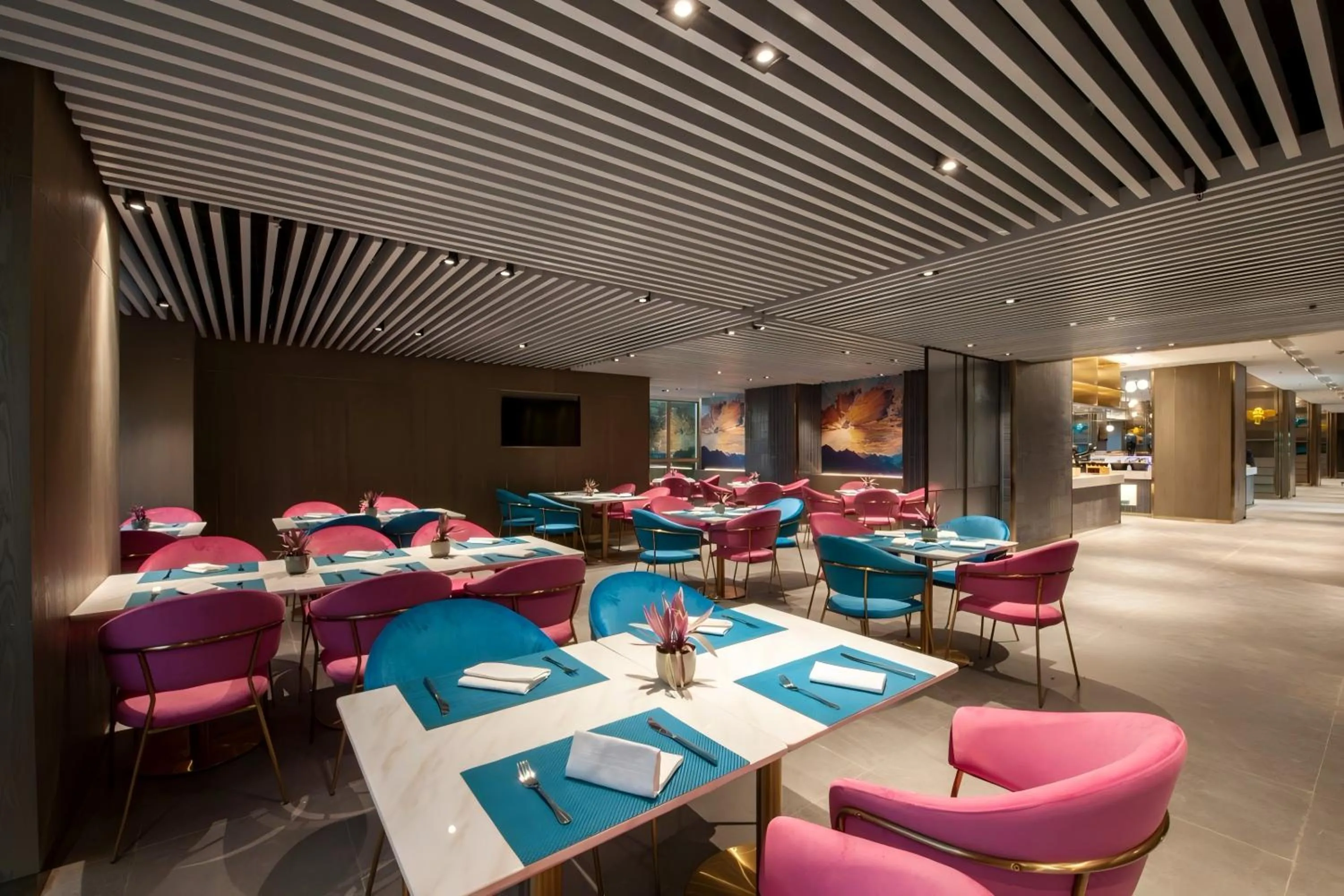 Restaurant/places to eat in Shanghai Baixia Pagoda Hotel