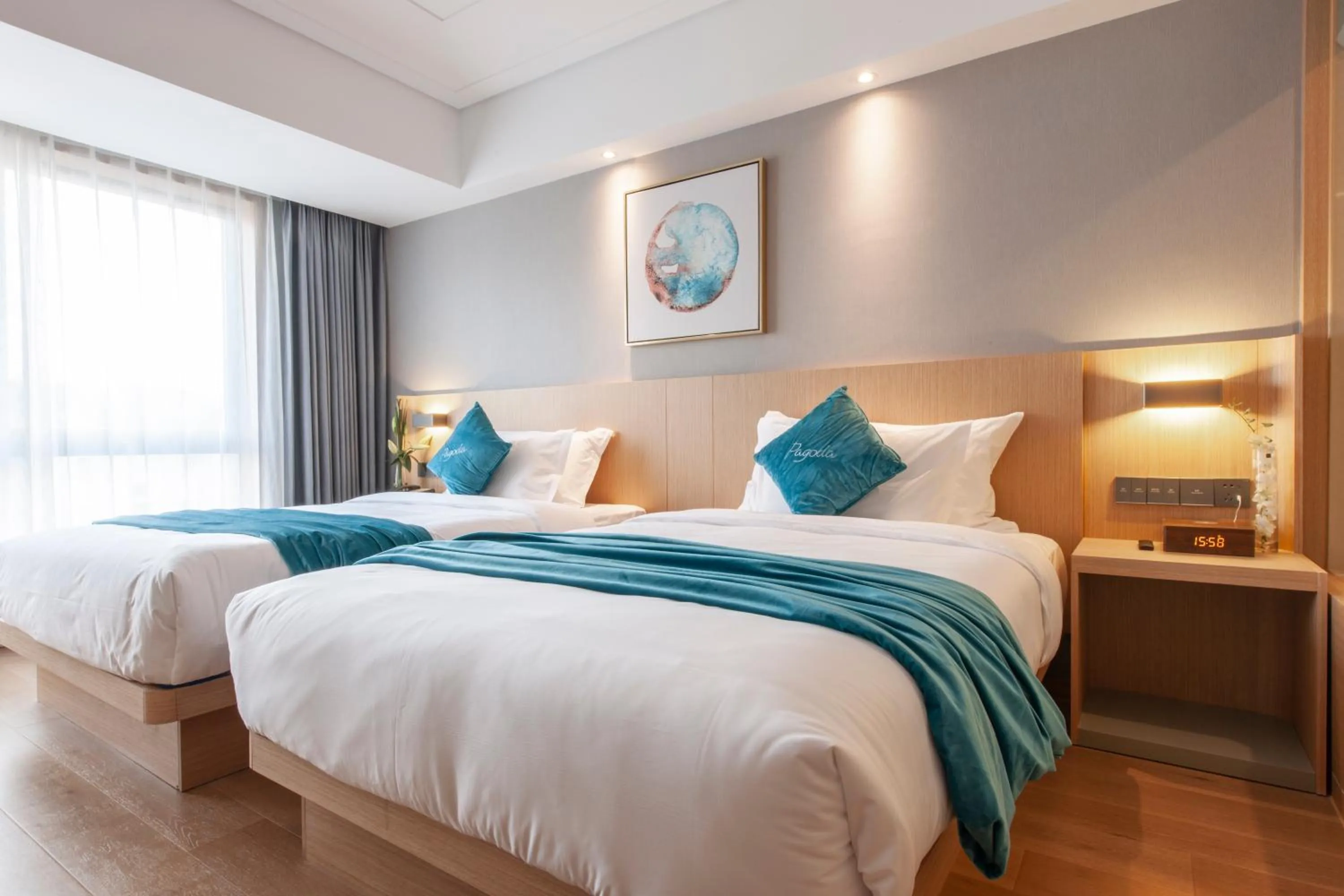 Bed in Radisson Blu Hotel Shanghai Hong Quan