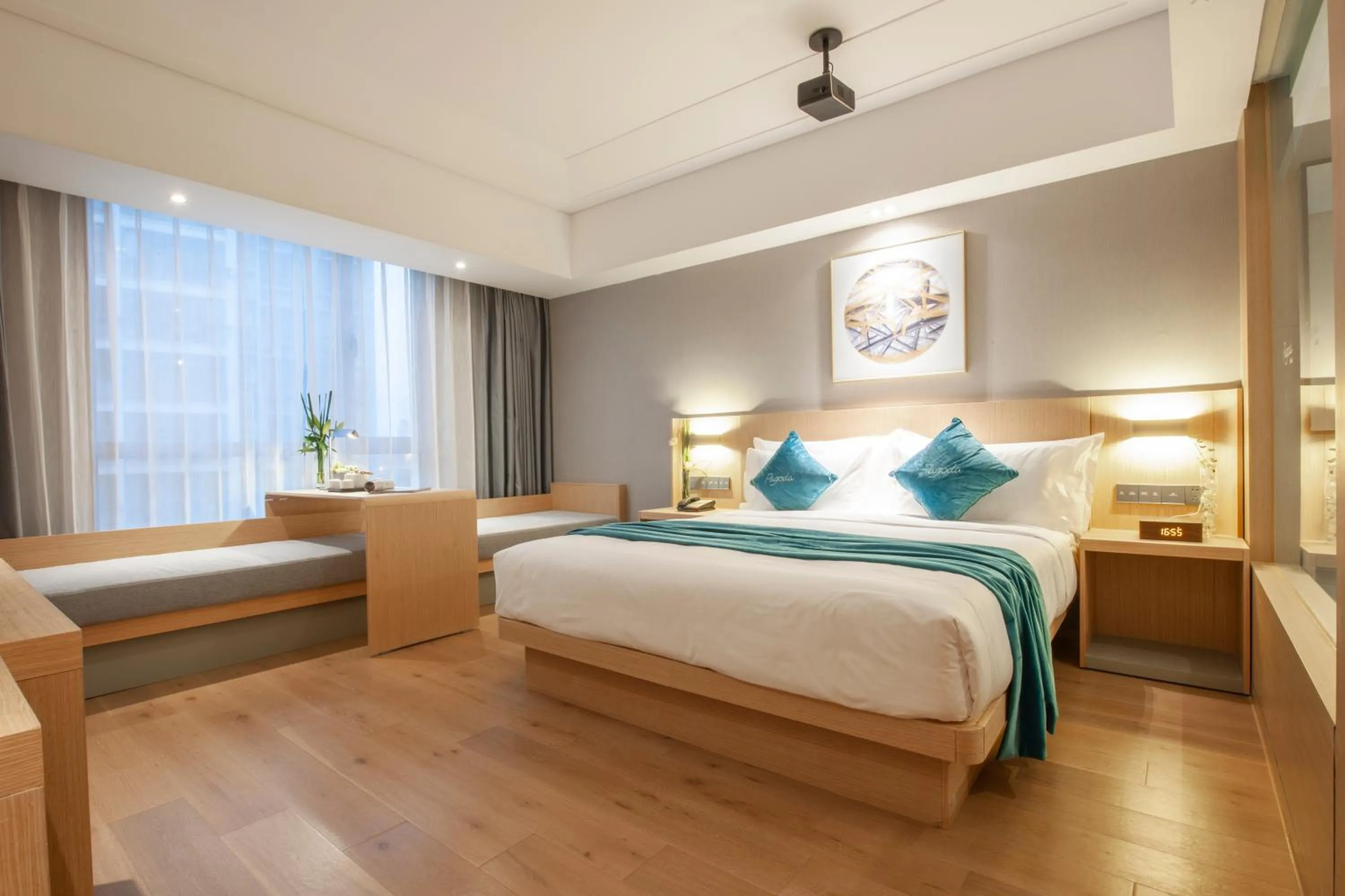 Bed in Radisson Blu Hotel Shanghai Hong Quan