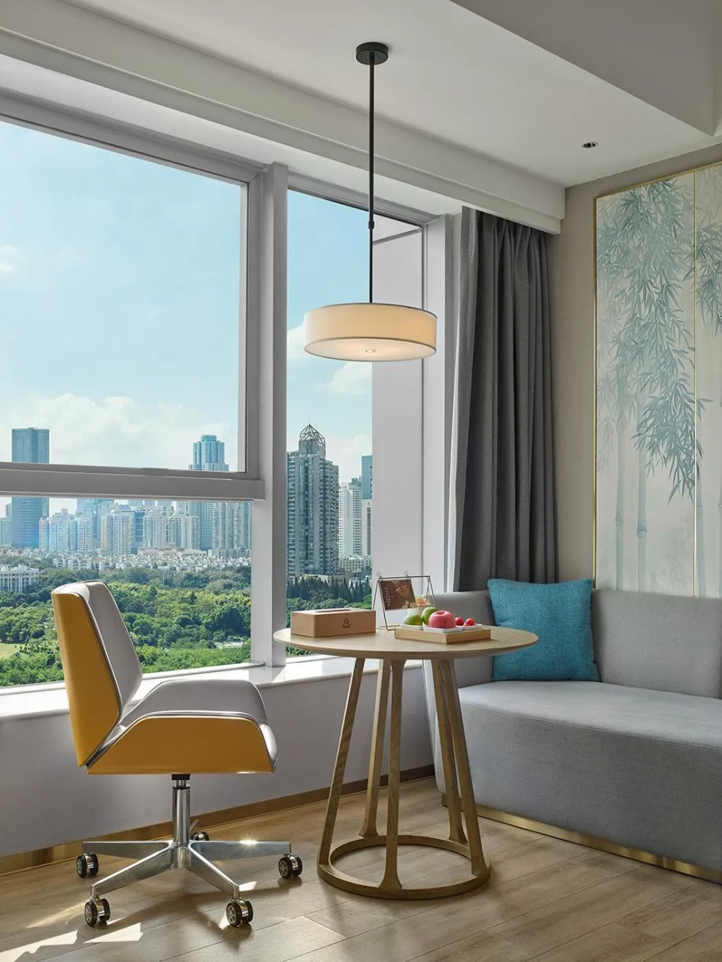 Seating area in Shenzhen Grand Skylight Garden Hotel