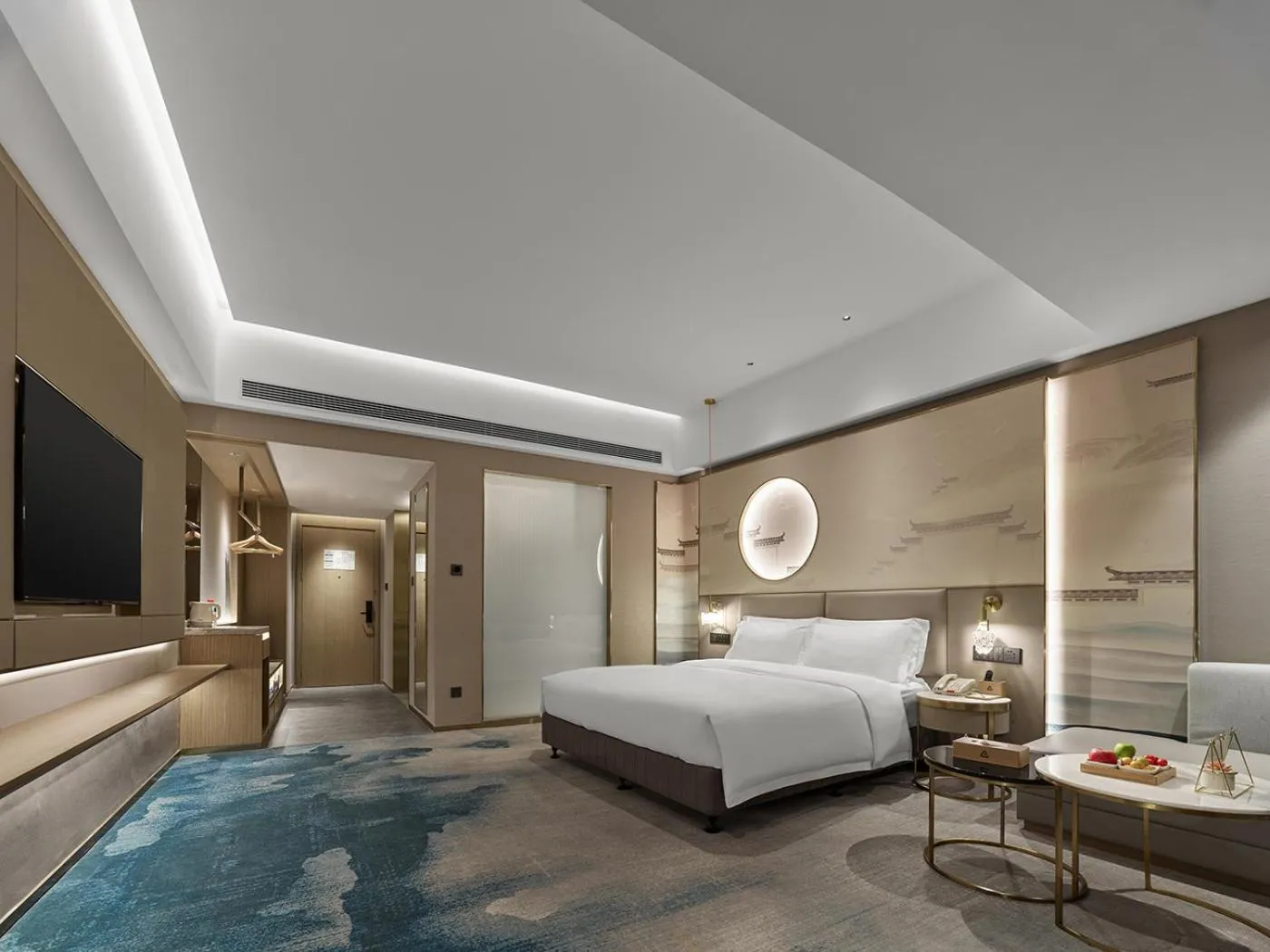 Bed in Shenzhen Grand Skylight Garden Hotel