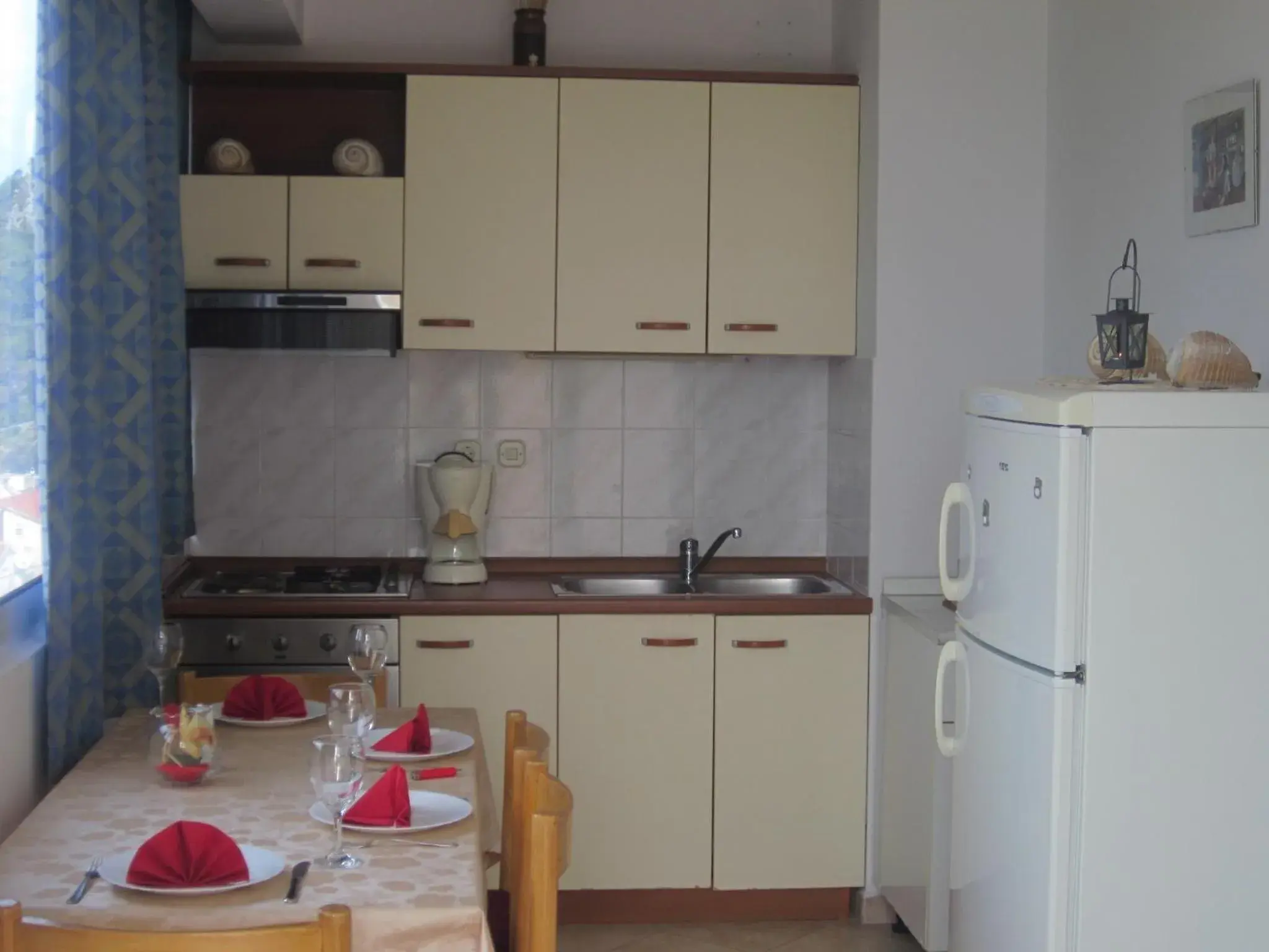 One-Bedroom Apartment with Terace with Sea View (3 Adults) in Apartments Kresic One-Bedroom Apartment with Terace with Sea View (3 Adults) in Apartments Kresic