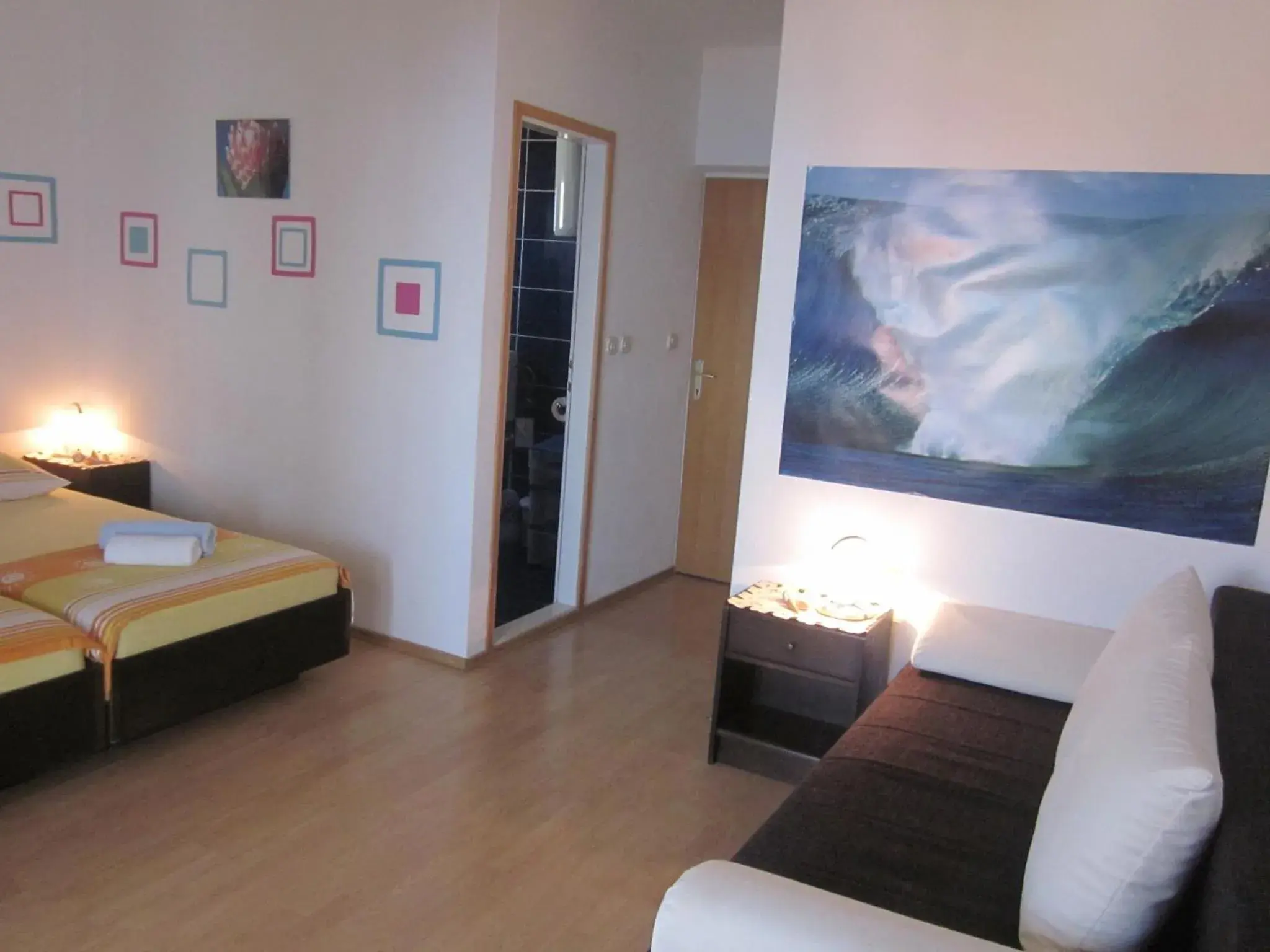 One-Bedroom Apartment with Terace with Sea View (3 Adults) in Apartments Kresic One-Bedroom Apartment with Terace with Sea View (3 Adults) in Apartments Kresic