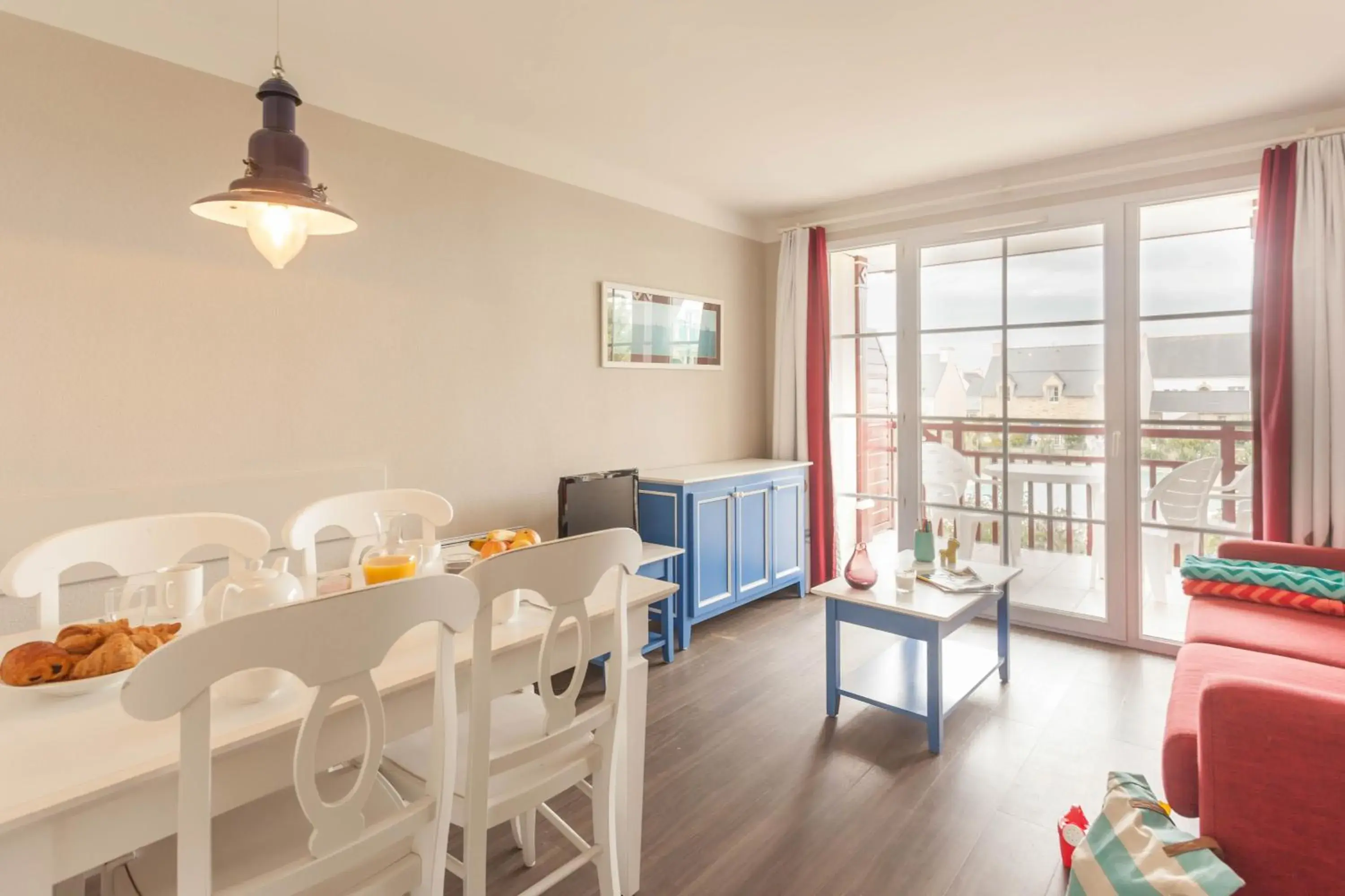 One-Bedroom Apartment with Terrace or Balcony (4 People) in Résidence Pierre & Vacances Cap Marine One-Bedroom Apartment with Terrace or Balcony (4 People) in Résidence Pierre & Vacances Cap Marine