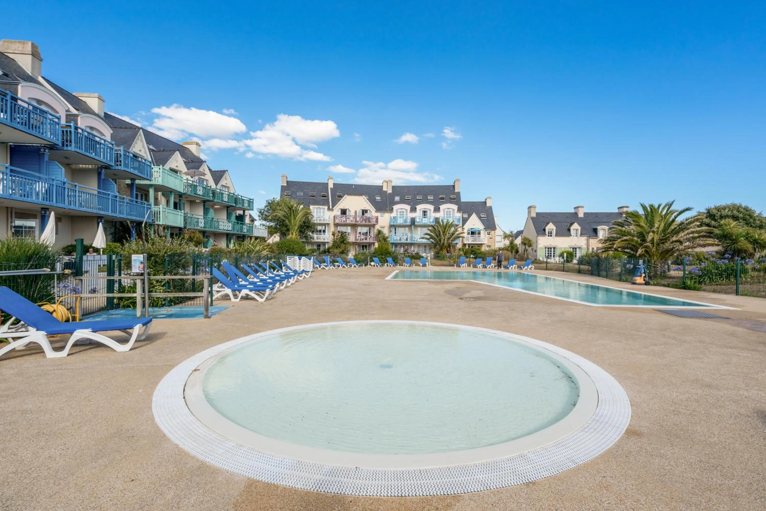 Property building in Résidence Pierre & Vacances Cap Marine