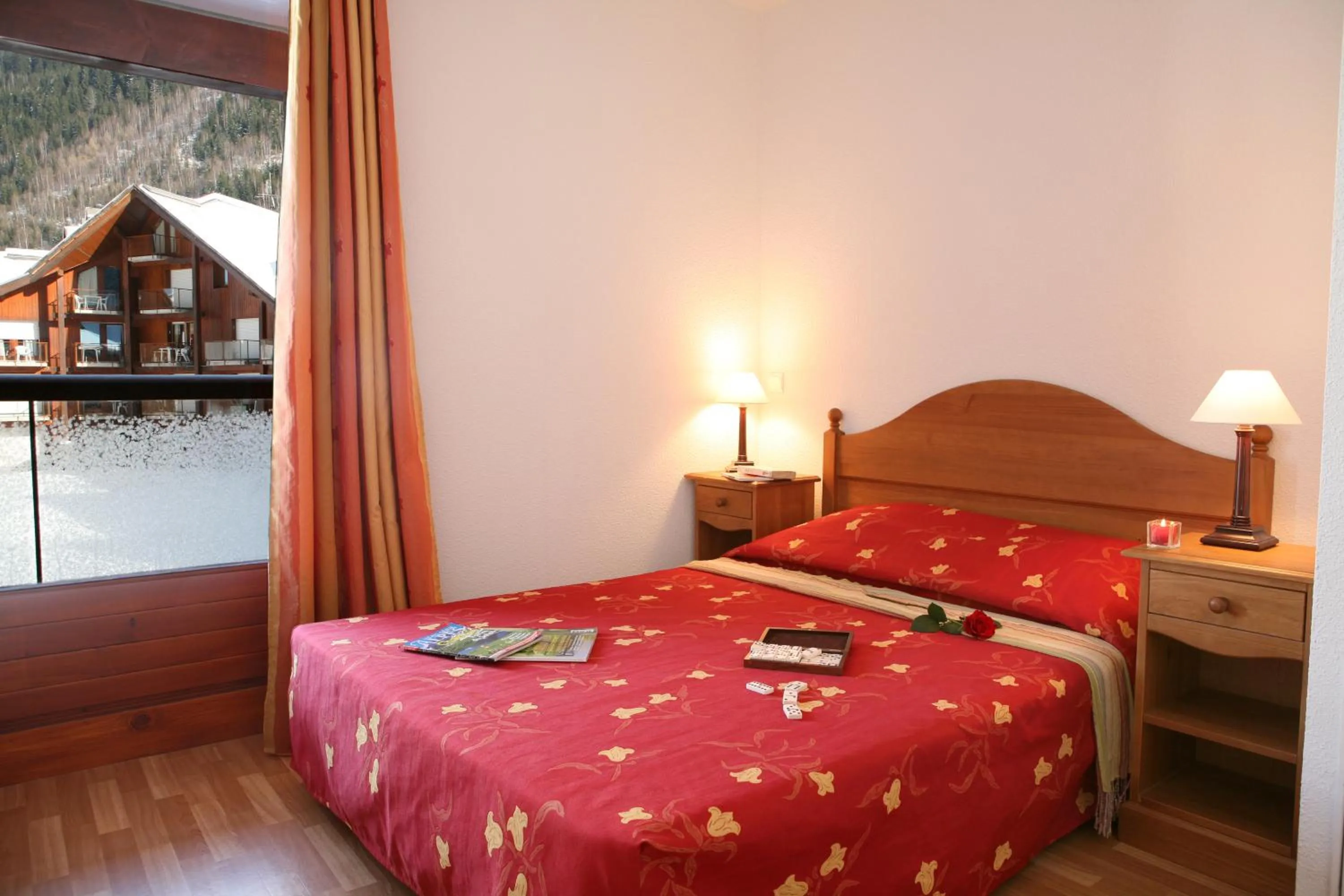 Bedroom, Bed in Résidence Néméa Le Nevez