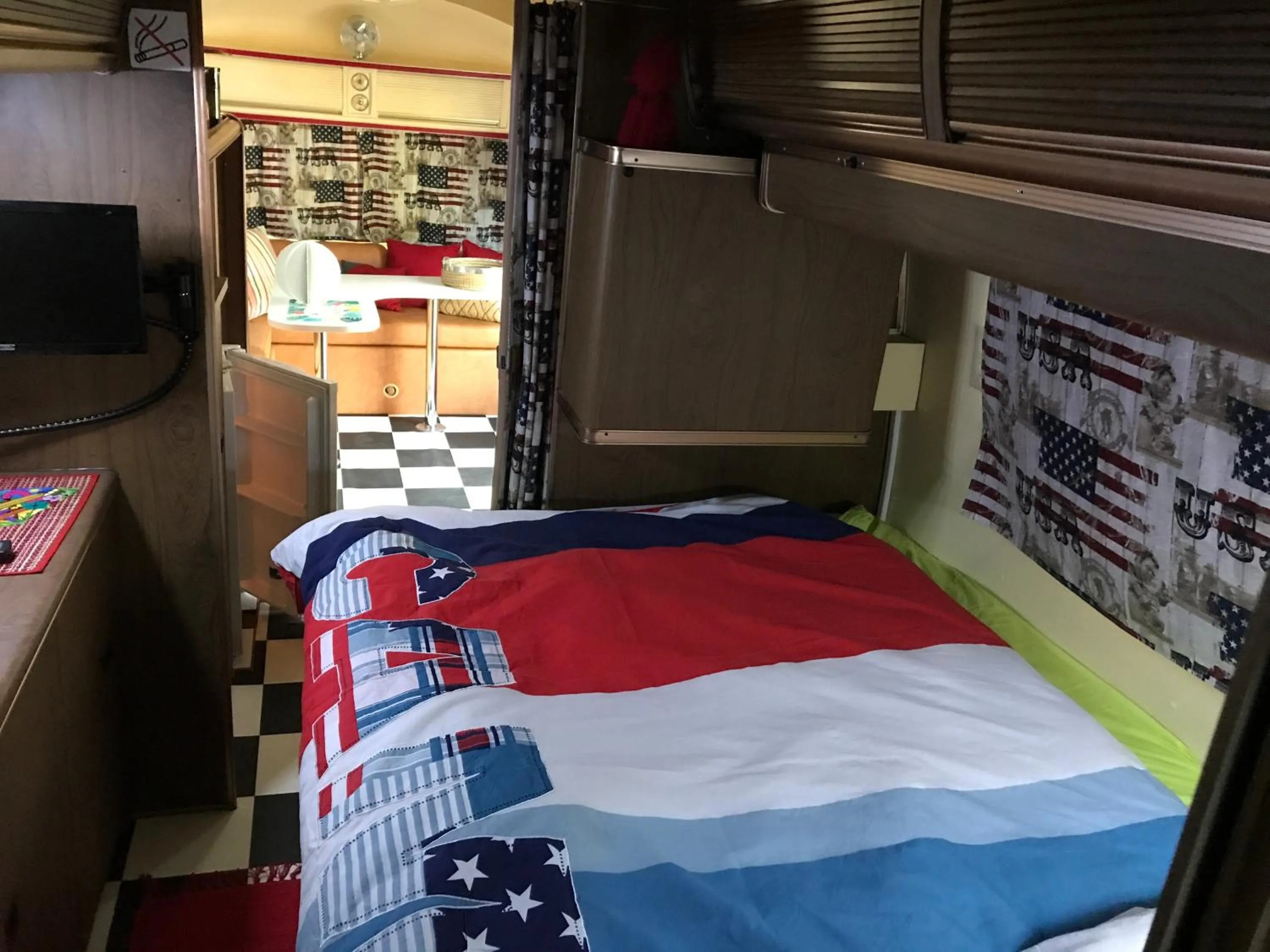 Photo of the whole room, Bed in Escapades Lointaines