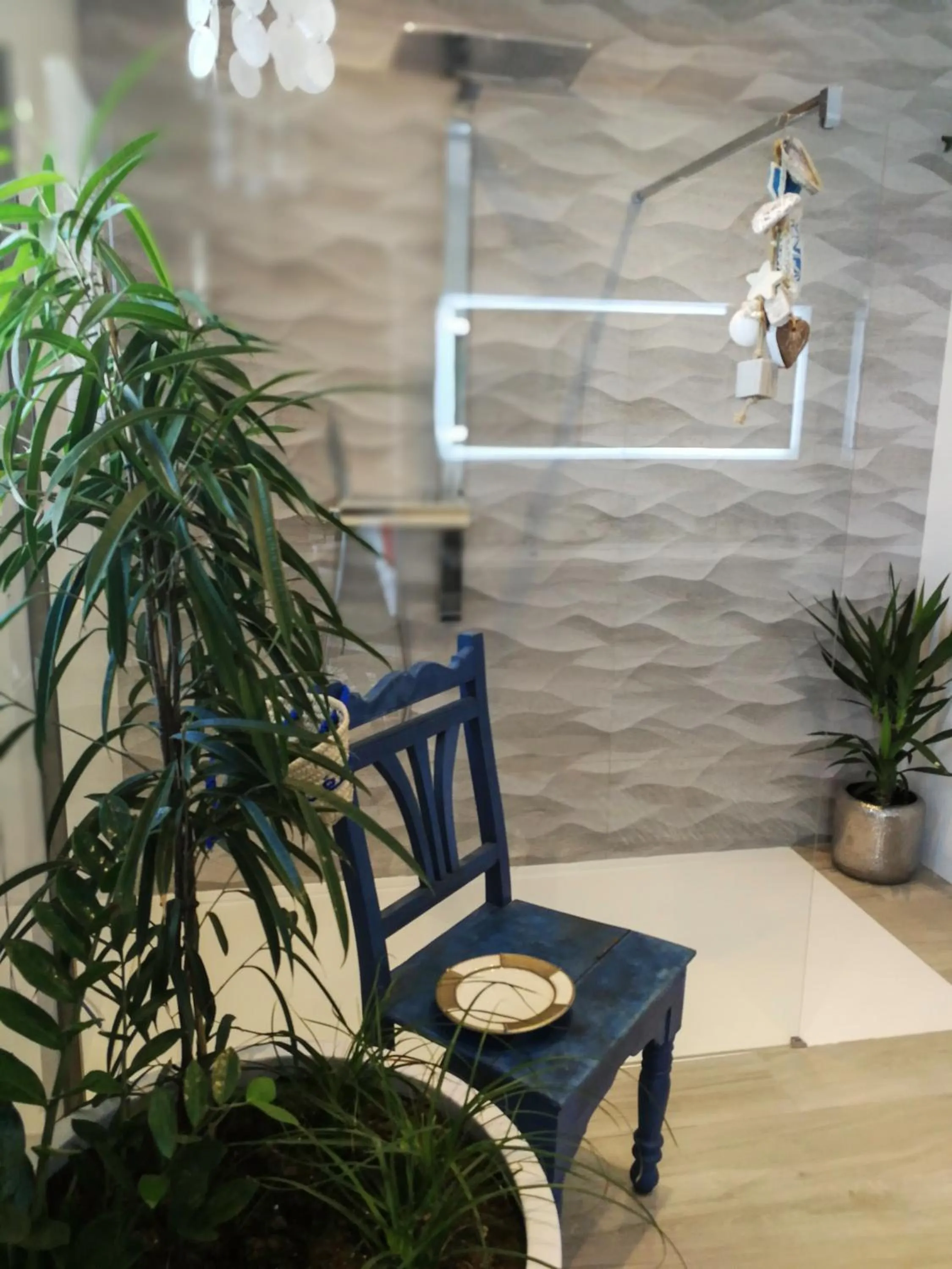 Shower in Escapades Lointaines